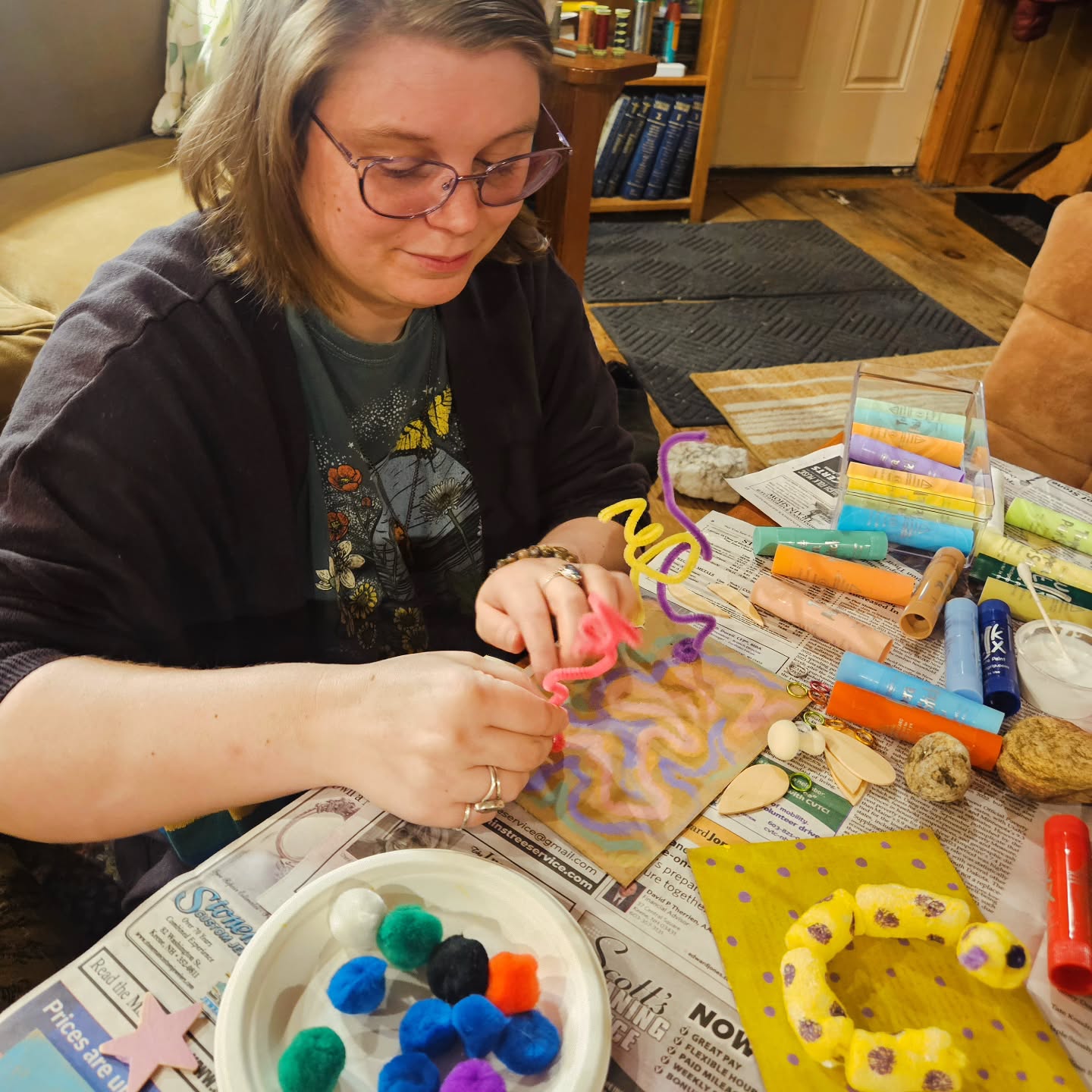Mora getting lost in creativity making a fun, interactive pipe cleaner sculpture!