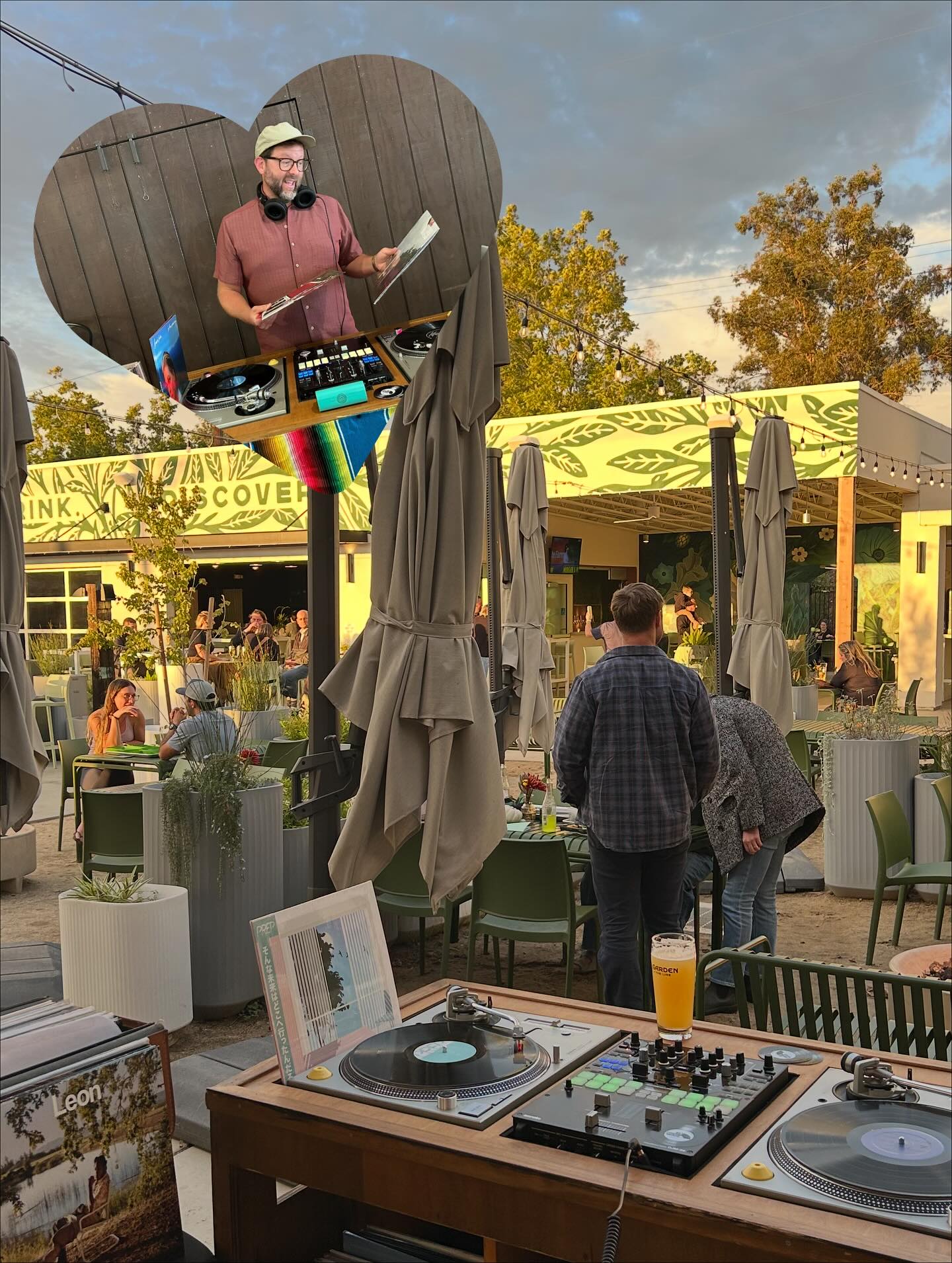 Wrapping up 2025 weddings but I still want to DJ!
Holler at me if your brewery/winery/tasting room/record store/living room/dinner party/backyard function/picnic would benefit from having some records added to it (pssst.. it would)!!!
Custom pricing to take all kinds of events, I’m just so down to share these great albums I have.