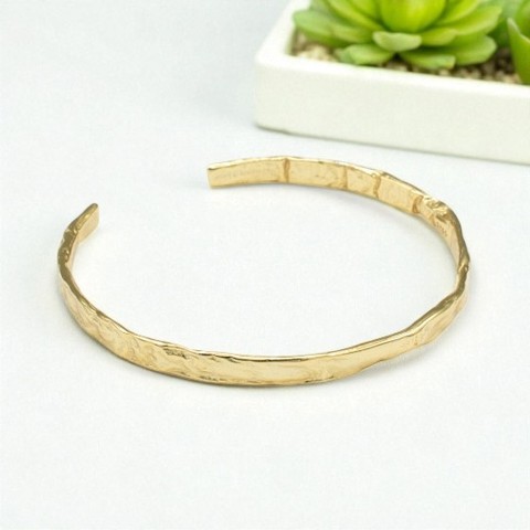 ✨ Embrace your unique style with our stunning collection of sustainable and affordable jewelry! ✨ At Volta Ferrè, we believe every woman deserves high-end elegance without compromise. Shop now and let's shine together! Link in bio. 💖💎
#SustainableJewelry #AffordableLuxury #JewelryGoals #VoltaFerre #EmpowerYourStyle #EcoChic #JewelryAddict #FashionInspo #WomenEmpowerment #StyleYourWay