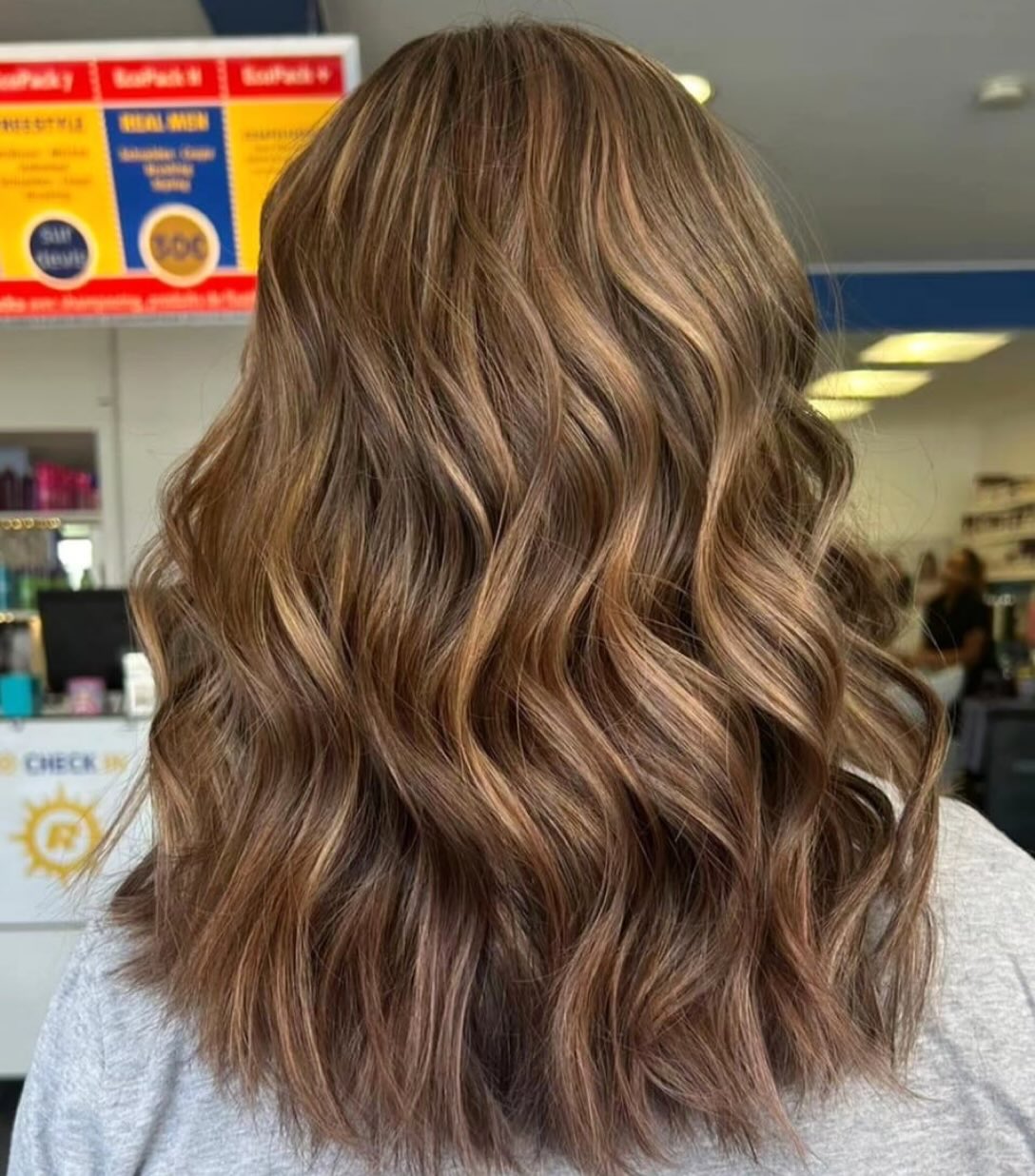 Prête pour un nouveau look ? 😍
Il te suffit de venir chez Ryanhair✨
Par: Stephanie💇🏻♀️
📍Ryanhair: Bonnevoie✨
#bonnevoie #luxembourg #coiffure #balayage #coiffure