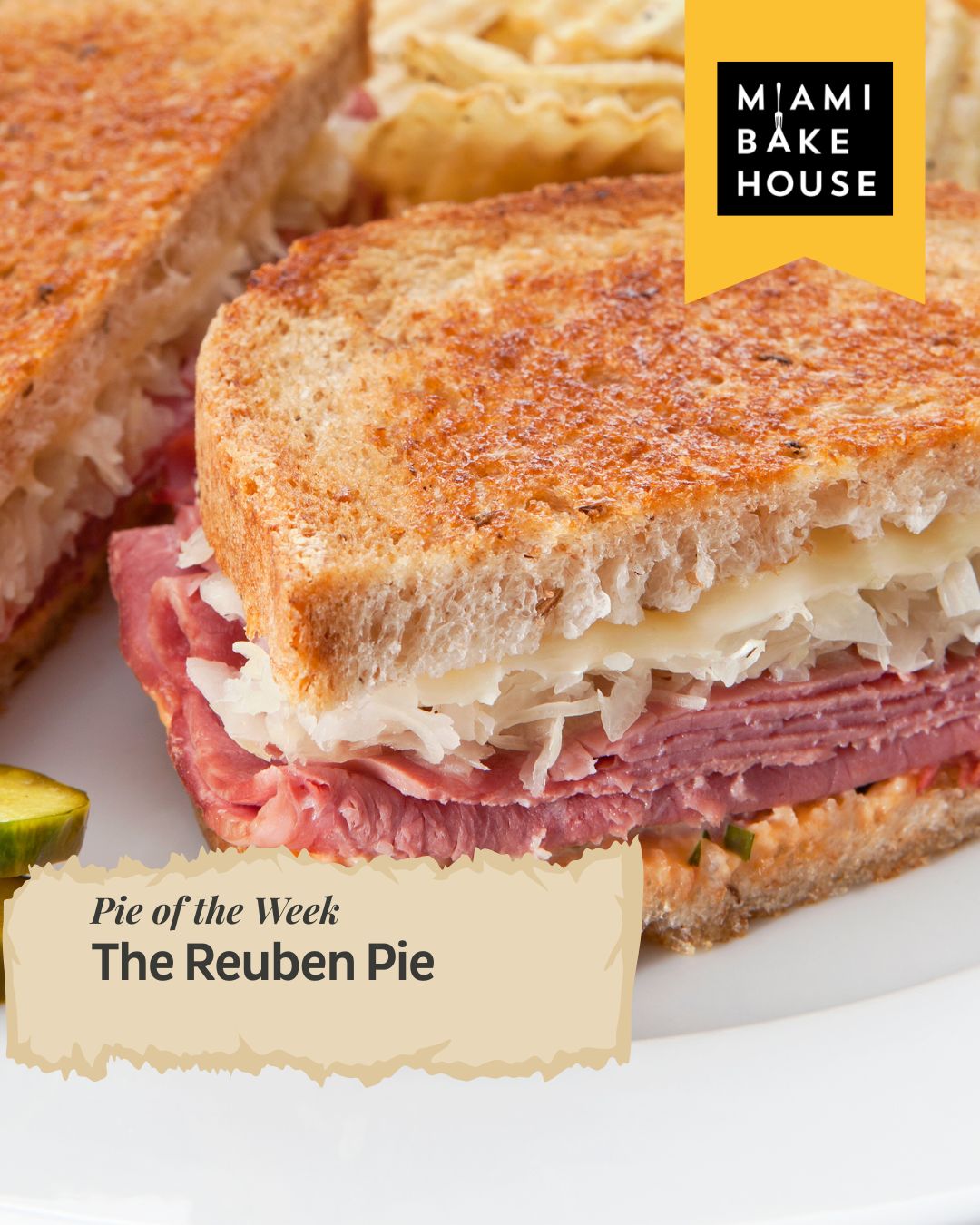 🌍✈️ Taste the flavours of New York and celebrate Sandwich Day with our Reuben Pie! 🥧
Inspired by the city’s iconic deli sandwich, it’s packed with tender silverside, crunchy rye croutons, sauerkraut, and cheesy Reuben dressing, all wrapped in our signature flaky pastry. A true Big Apple adventure in every bite! 🍎🗽
📅 Available 4th–10th November at all Miami Bakehouse Cafes.