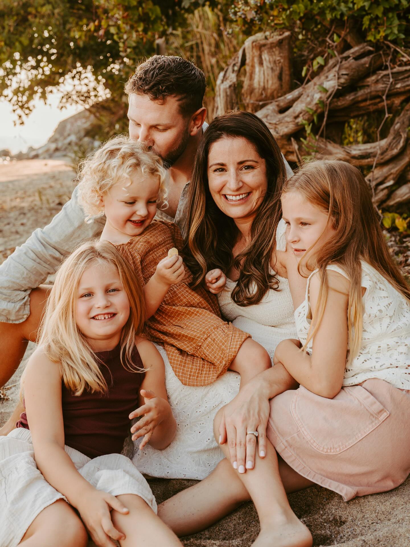Some favorites from my fall beach minis! We had the perfect weather, maybe even a bit too hot! I love getting to meet so many new faces and get to know many new families! My job allows me to meet so many amazing people!