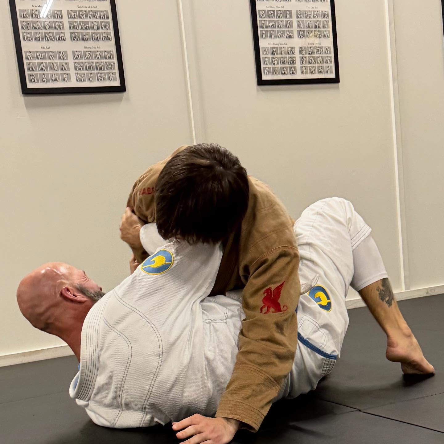 You don’t have to be great to start, but you have to start to be great. Technique. Control. Confidence. Jiu Jitsu at Harvest is the perfect balance of challenge and camaraderie.Come train with us tonight at 7:30PM and take your first step into #BrazilianJiuJitsu. #BJJ #Harvest #franklintn