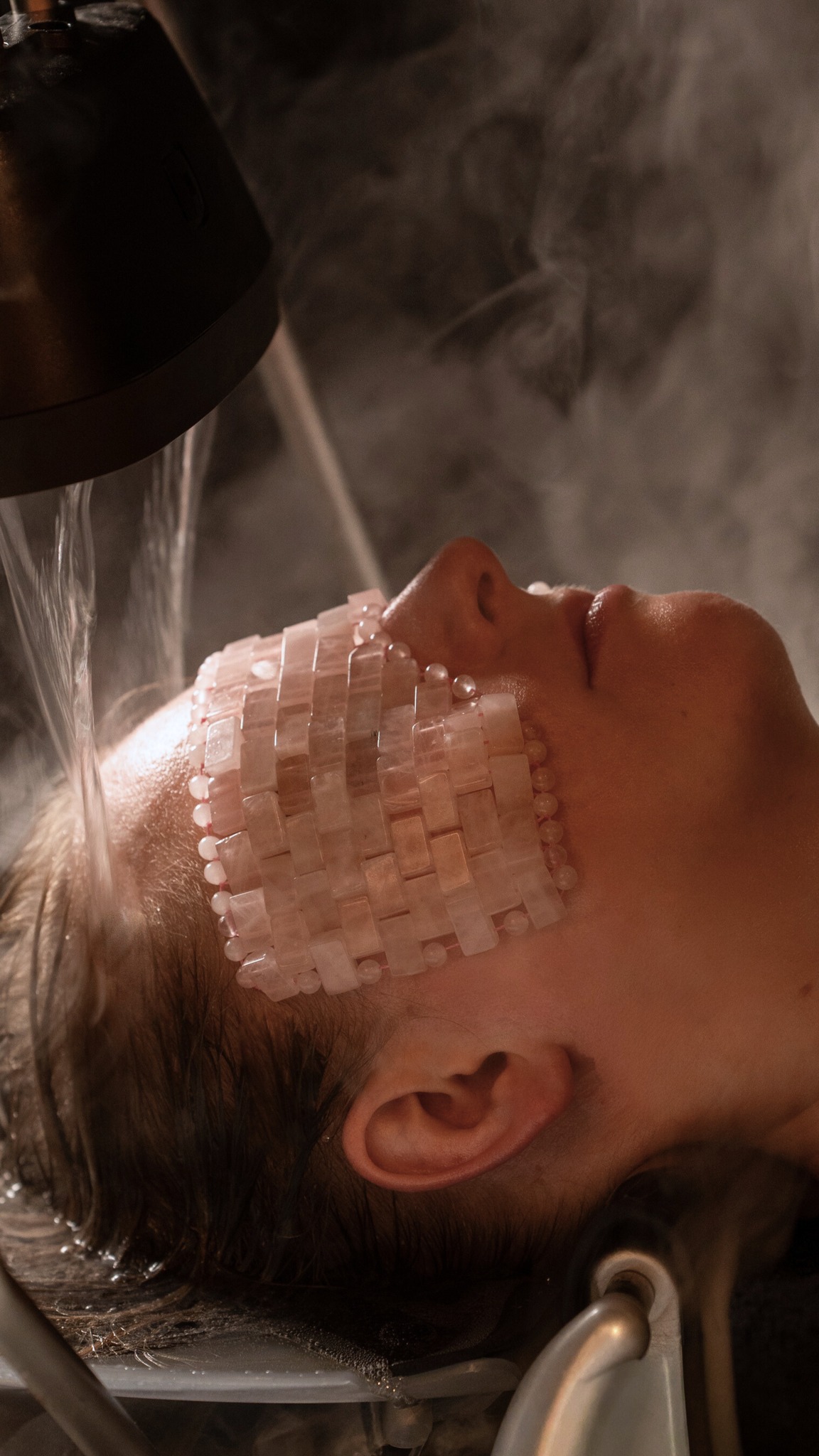 Vivez l’expérience Hair & Head Spa chez WILD ✨
Offrez-vous un moment de détente absolue, entre soins luxueux, massage du cuir chevelu et rituels sensoriels.
💆🏻♀️ Un instant rien que pour vous
🖤 À réserver au salon WILD de Rouen (lien dans la bio)
___
#️⃣ : wild coiffeur coloriste, hair spa, head spa, soin cheveux, coiffeur rouen, bien-être
📸 & CM : @agence.boujoubien