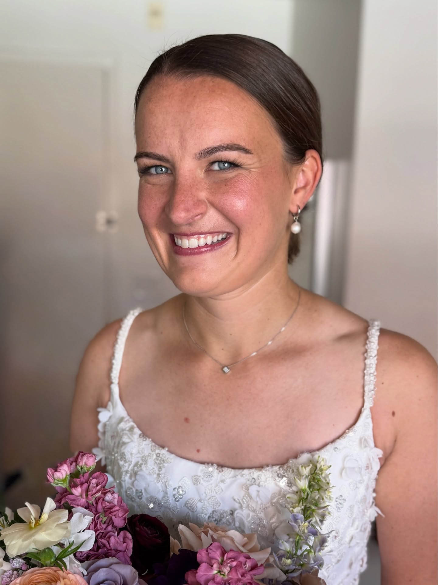 Me 🤝 Freckles
Megan looked so effortlessly beautiful and her smile was so contagious 🥰
Thank you to Amanda from @openskyweddings for connecting me with such a sweet and giggly bride 💗
#torontomakeupartist #torontowedding #torontoweddinghair #miltonmakeupartist #oakvillemakeupartist #burlingtonmakeupartist #naturalbridalmakeup #hamiltonmakeupartist #bridalmakeup #weddingmakeup #weddinghair #bridalhair 2026 wedding, 2026 wedding hair and makeup near me, 2026 bridal makeup, 2025 bridal hair, GTA makeup artist