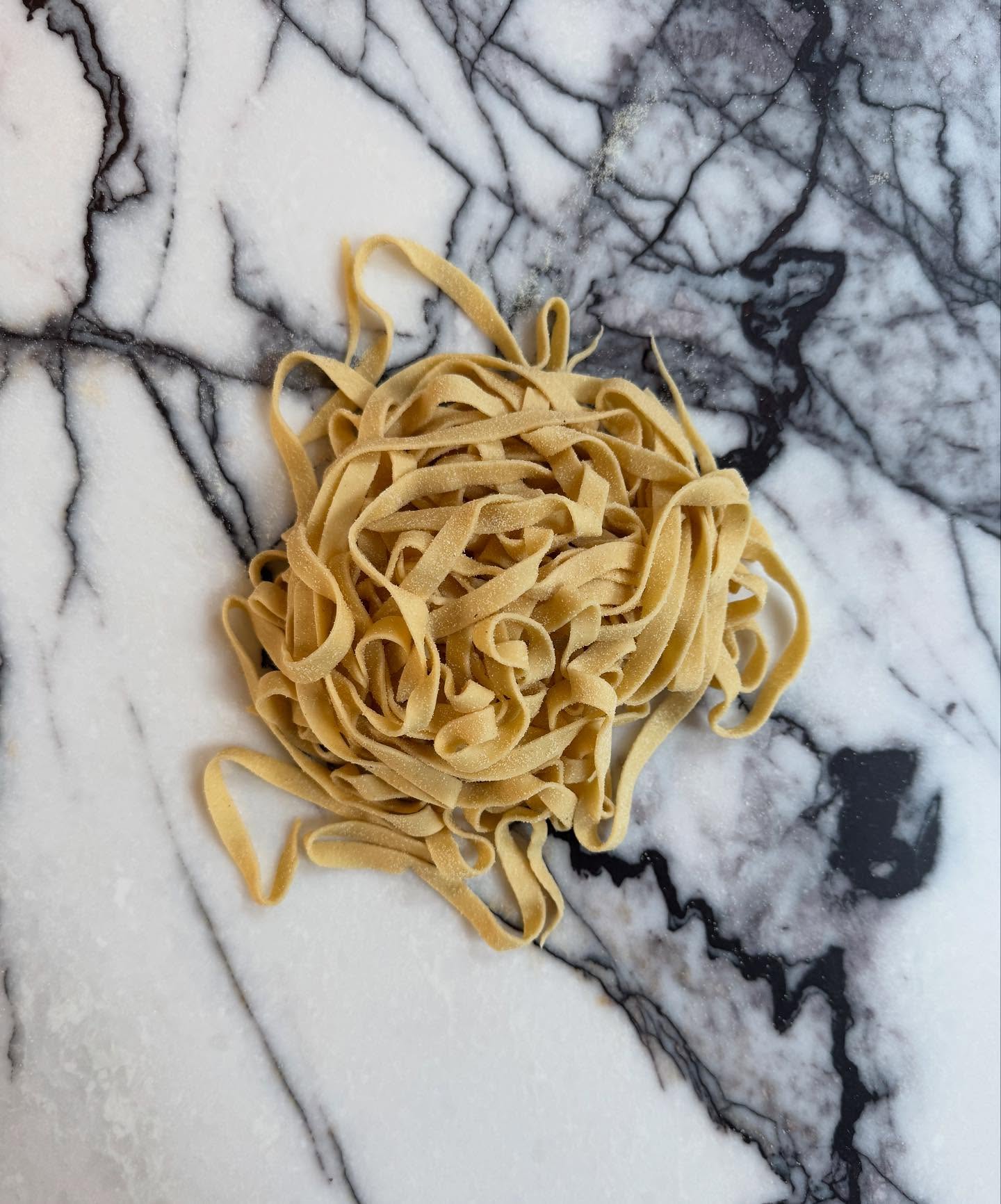 A little pasta prep for next weekend’s sold-out course 🍝
#frome #fromeevents #fromesomerset #plantbasedcookeryschool #vegancookeryschool #PlantBased #vegan #littlefromecookeryschool #pasta