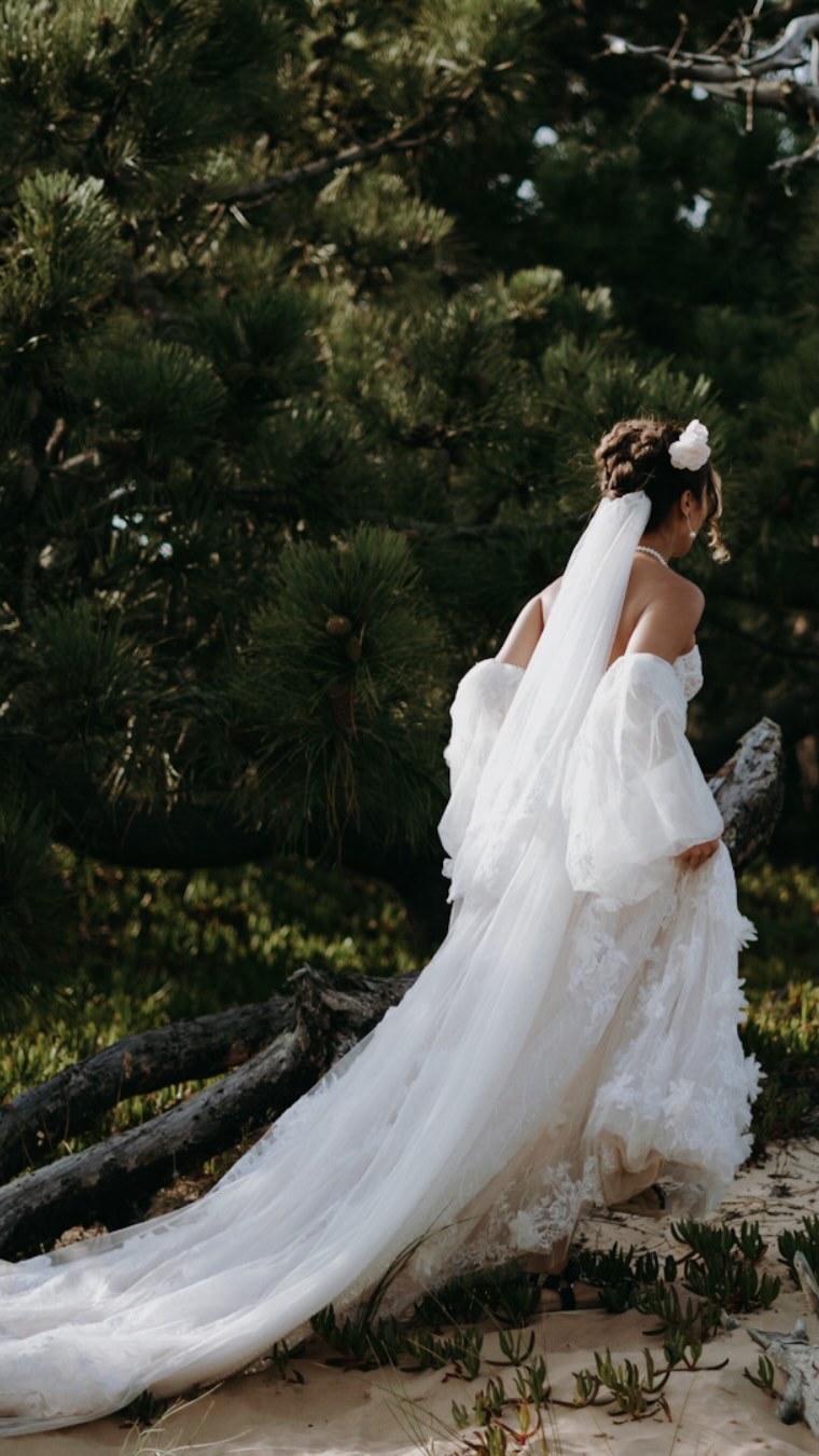 Some moments should be endless.
#weddingvideography #destinationwedding #destinationelopement #portugalwedding #bridalmoment