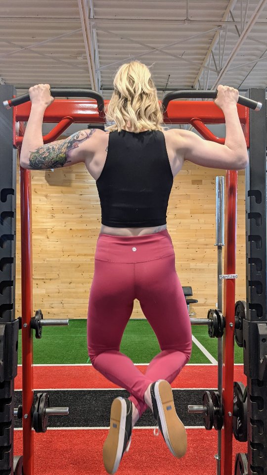 Women belong in the gym if they want to be there. Period.
All women, all bodies, all backgrounds.
If the gym has traditionally not felt like a safe space for you, I see you. You're among friends here ๐ณ๏ธโโง๏ธ๐ณ๏ธโ๐โค๏ธ
Are you ready to join an inclusive community, supporting each other in healing their relationship with movement and body?
Join the Self Care Community on Monday November 24th at 5pm for: Ask an Anti-Diet Personal Trainer - a FREE online Q&A session.
This is an open forum to ask your fitness and wellness questions in a safe, body neutral environment.
Click the link in my bio to sign up, or DM me for more info