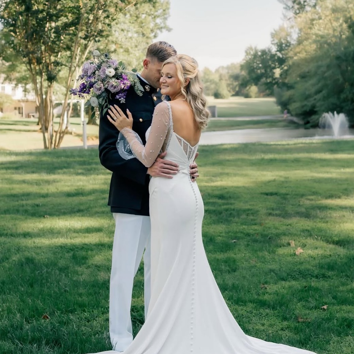 November Brides… It’s your wedding month!
#bridalhair #bridesmaidhair #bridalhairinspo #weddinghair #bridalhair #travelinghairstylist #bridehair #updo #halfuphalfdown #bridalpony #bridalponytail #vahairstylist #vabridalstylist #vaweddings #braids #staffordvabridal #staffordvaweddings #staffordvabridalstylist#quanticobridalhair #quanticovaweddinghair #northernvirginaweddings #dmvwedding #dmvbridalhair #dcweddings #dcbridalhair