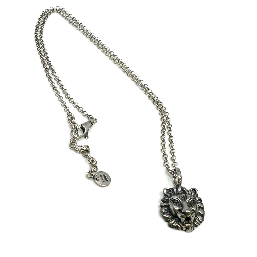 Only $275. Elevate your style with the Gucci GG Lion Head Necklace. Sterling silver charm with a bold lion head pendant and adjustable 20"-22" chain. Crafted in Italy for a timeless look. #GucciStyle #SilverJewelry #LionHeadCharm 🦁✨ #LionHead
https://ebay.us/m/KEkBCw