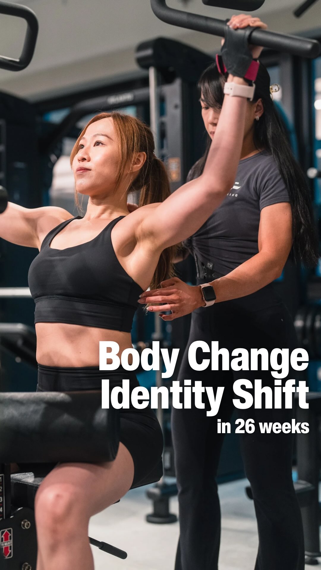 𝗧𝗟;𝗗𝗥 重點
Not just a change in body, it’s a change in who she is. Gloria turned wedding stress and digestion plateaus into consistent habits, a clearer mind, and results that last.
不只是身形轉變,更是身份轉換;Gloria 以婚禮帶來的壓力轉化成正面而穩定的習慣與清晰思維。
𝗕𝗮𝗰𝗸𝗴𝗿𝗼𝘂𝗻𝗱 背景
Gloria joined PUMP to feel confident for her wedding, but hit a plateau that spiked stress, especially with bloating and stubborn changes in her midsection.
Gloria 為婚禮而加入 PUMP,但在進度停滯時壓力倍增;消化不適、腹脹及腰腹難見變化令她非常挫折。
𝗣𝗨𝗠𝗣 𝗧𝗿𝗮𝗻𝘀𝗳𝗼𝗿𝗺𝗮𝘁𝗶𝗼𝗻
Gloria’s coach rebuilt her habit step by step: measured progressions in training, macro‑guided meals with flexibility, and targeted fixes for digestion (food selection, pacing, hydration, sleep, and supportive supplements). The goal wasn’t perfection; it was repeatability.
Gloria他的教練重建她的生活習慣:訓練循序漸進、以宏量營養作指引的彈性飲食,並針對消化問題作出調整(食物選擇、進食節奏、補水、睡眠及合適補充),追求的不是完美,而是可複製的日常生活模式。
🔸Duration 期間: 26 weeks
🔸Body Fat 體脂: 25.6% ➡️ 16.6%
🔸Bodyweight 體重: 65.0KG ➡️ 56.4KG
𝗧𝗵𝗲 𝗕𝗿𝗲𝗮𝗸𝘁𝗵𝗿𝗼𝘂𝗴𝗵 突破界限
When the scale stalled, identity shifted: from “chasing numbers” to “living the process.” By addressing digestion and stress, the body reveals leaner lines, lighter bloat, and confidence that shows up on and off camera.
當體重卡關,身份轉變:由「追數字」到「活出過程」。當消化與壓力問題被解決,身形自然跟上,線條更清晰、腹脹減少、自信由內至外散出。
𝗔𝗖𝗧 𝗡𝗢𝗪 立即行動
Redefine who you are before you redefine your body. Book a free consultation via our bio and start a transformation plan built for real Hong Kong life.
先重塑身份和生活習慣,身形自然跟上。立即透過個人檔案連結預約免費諮詢,展開一個貼合香港生活的專屬transformation計劃。
#PumpPT #PUMPTransformation #MyPumpTransformation #CentralHKFitness #HongKongPT #CentralGym #BodyTransformation #SustainableFitness #PersonalTrainingHK #FitnessMotivation #StrengthTraining