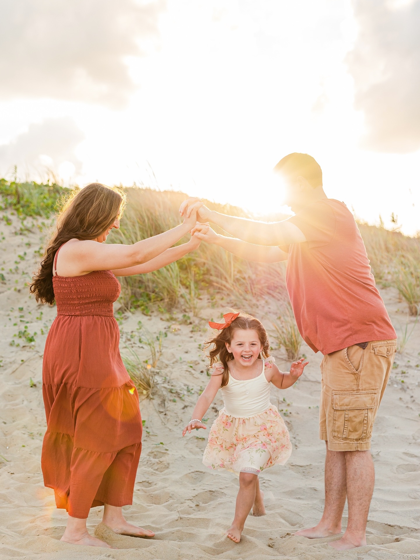 Every fall, I tell myself I’ll stay on top of posting… and then busy season comes along and sweeps me away! I’ve got 27 beautiful sessions waiting to be edited and my heart is overflowing with gratitude. Thank you to all of my incredible clients - new faces and familiar ones - for keeping me doing what I love most! Feeling so thankful this season🤍
.
.
.
.
.
#virginiabeachfamilyphotographer
#virginiabeachfamilyphotography
#virginiabeachfamily
#vabeachfamilyphotography
#vabeachfamilyphotographer
#vabeachphotographer
#VBphotographer
#vafamilyphotographer
#virginiabeachfamily
#hrvaphotographer
#757familyphotographer
#hrvafamilyphotographer
#hamptonroadsmom
#hrvaphotographer
#chesapeakevaphotographer
#chesapeakefamilyphotographer
#chesapeakemoms
#chesapeakephotographer
#norfolkfamilyphotography
#norfolkfamilyphotographer
#norfolkmoms
#norfolkvaphotographer
#virginiafamilyphotography
#sandbridgebeach
#sandbridgefamilyphotographer
#sandbridgebeachphotographer
#hamptonroadsfamilyphotographer
#kaitlinolahphotography