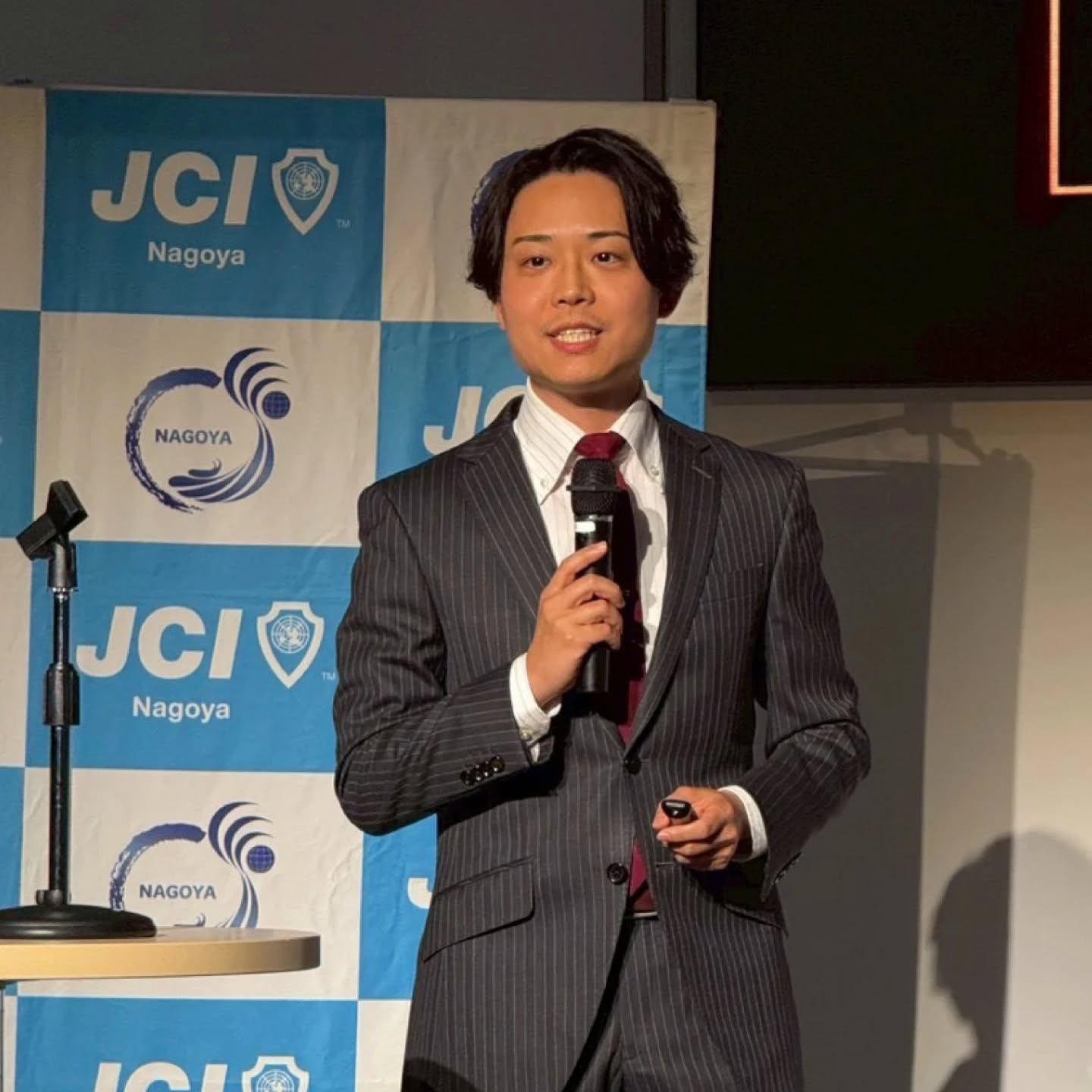 名古屋人間力大賞ファイナリストとして登壇しました!残念ながら受賞は逃しましたが、学生たちの応援が最高のトロフィーとなりました🏆
I gave a speech as one of the finalists for the NAGOYA Outstanding Young Persons Award. Unfortunately, I didn’t win a prize, but I had earned cheerful support from students as a priceless trophy. :)
==============================
・Hiroki Ohsawa👉️ https://hirokiohsawa.wixsite.com/japan
・金城学院大学 大澤ゼミ👉️ @ohsawalab.kinjo
・金城プロダクション👉️ @kinjo_productions
・金城学院大学 情報デザイン学科👉️ @kinjo.infodesign
#金城学院大学 #金城学院 #情報 #情報デザイン #女子大 #オープンキャンパス #大学受験 #留学 #インターンシップ #就活 #ガクチカ #合同説明会 #映画 #cm #テレビ #ドキュメンタリー #ミュージッ