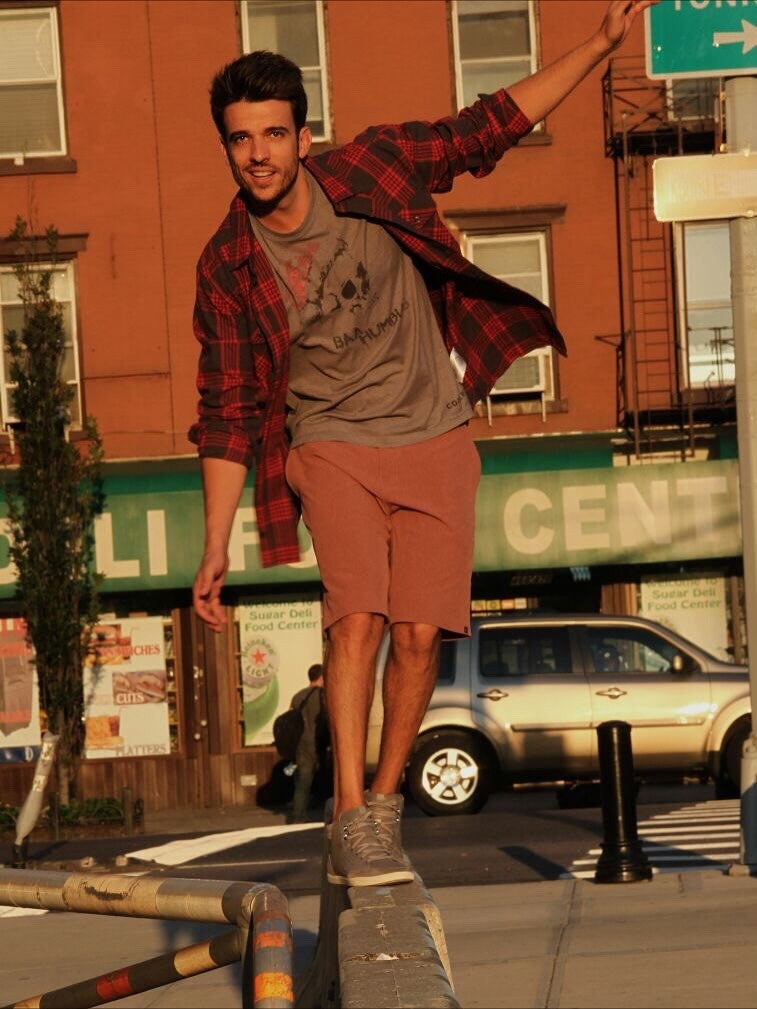 NYC
Nueva York
نيويورك
Nova Iorque
NUEVAYoL
纽约
Նյու Յորք
New York City
¡Te quiero!
Só porque deu vontade de um #tbt
verano - 2015
📸 as foto legais que finjo andar pelas ruas, do parceiro @paturysubutzki
#nyc #nuevayork #newyork #nyc #summer2015 #summer