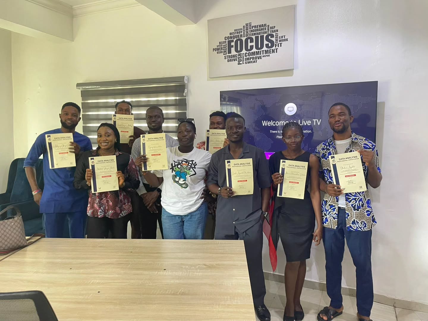 Lagos Data Analysis Graduates 🎊 with Edge Line Tech Academy proudly completes an enriching two-month journey of classes, internship experience, and mentorship, paving the way for future success.
Congratulations guys 👏 👏