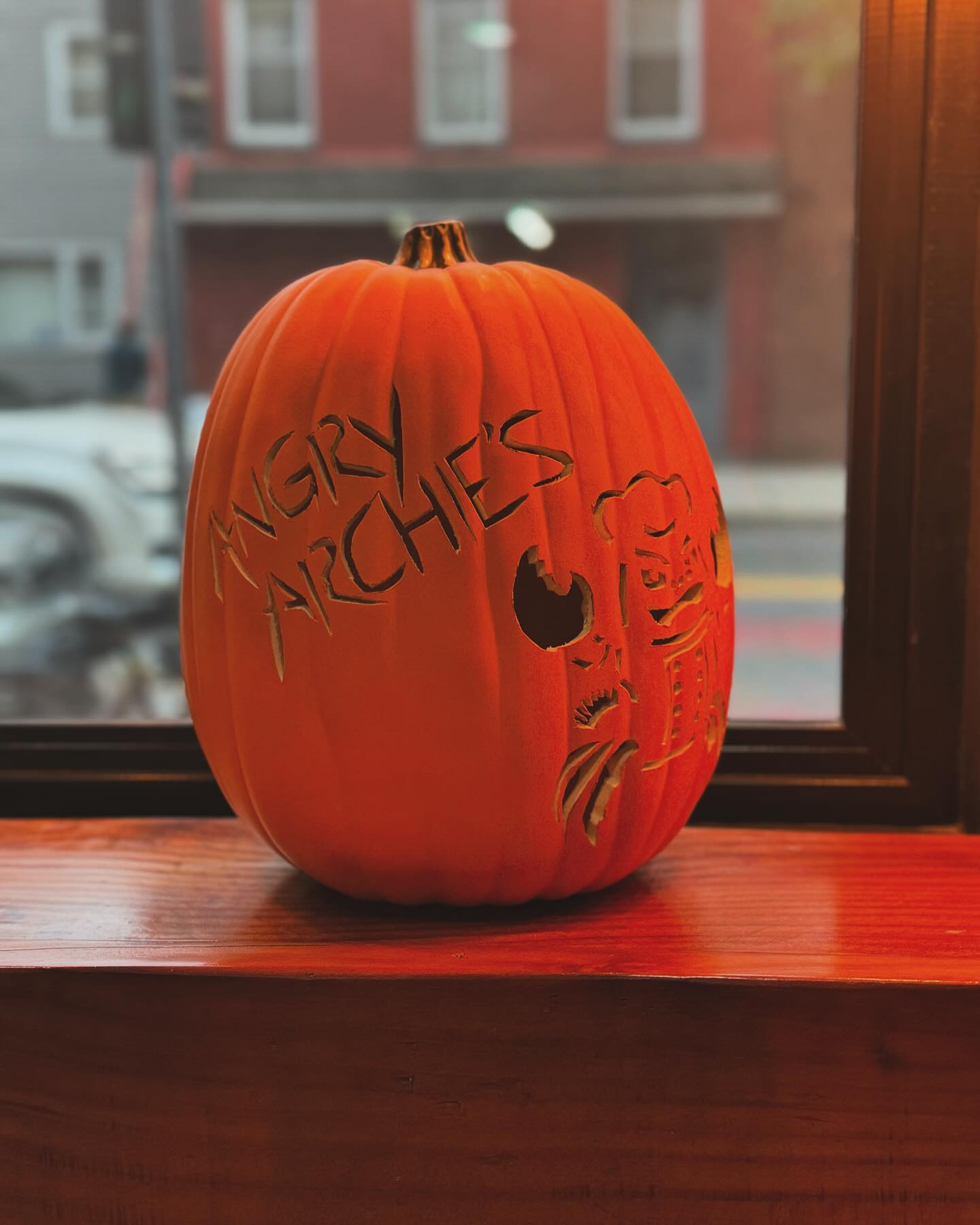 #happyhalloween #loveangryarchies #trickortreat #lobstermakesitbetter #palisadeave #theheights #jchalloween