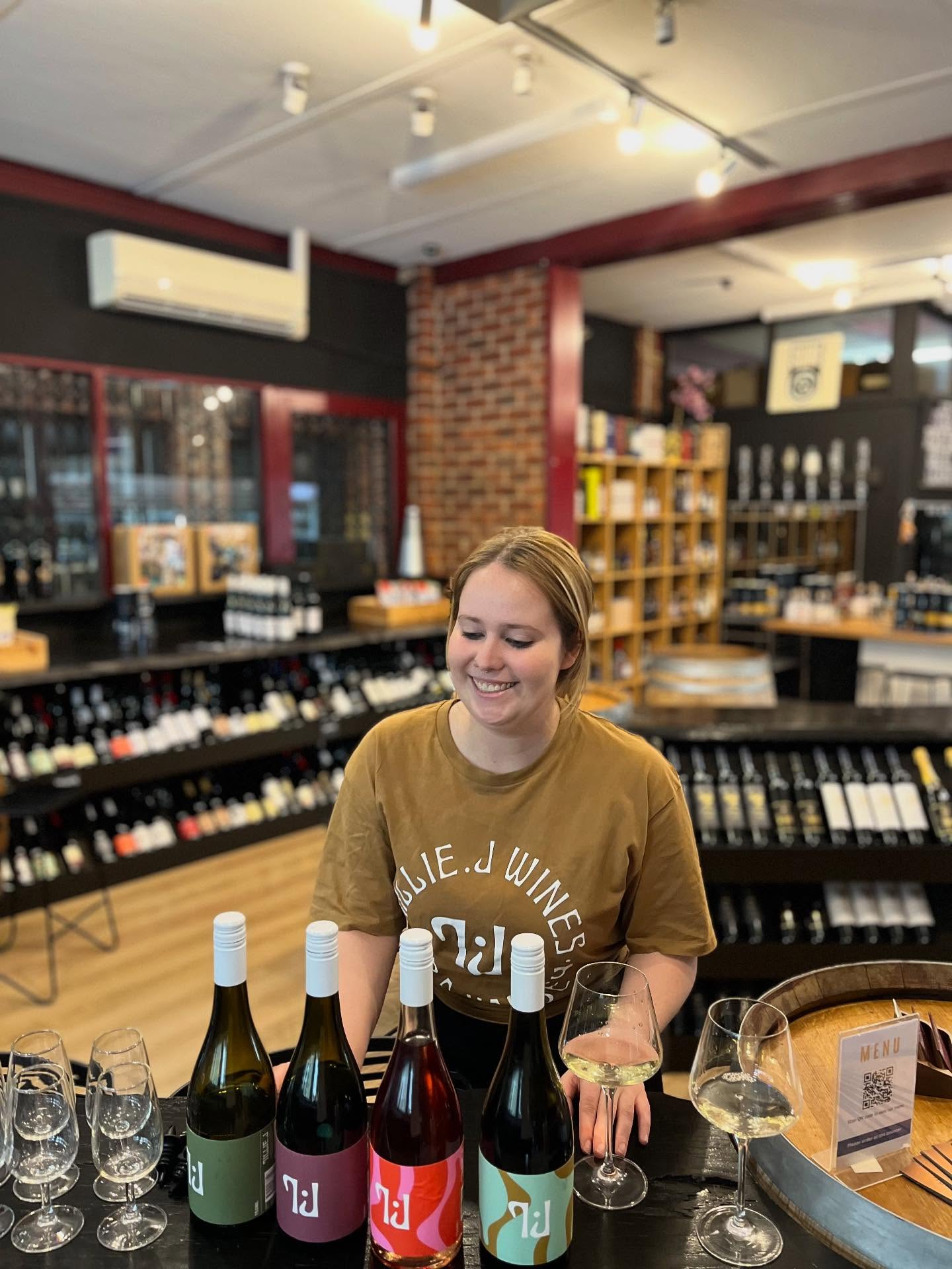 Thanks to the team last night at @saha.warrandyte for having me pour for my fav @tilliejwines ✨ what a dream to be pouring next to another fav @alkimiwines and able to pair with some yummy pistachio chocs! Love working in home town Warrandyte ♥️