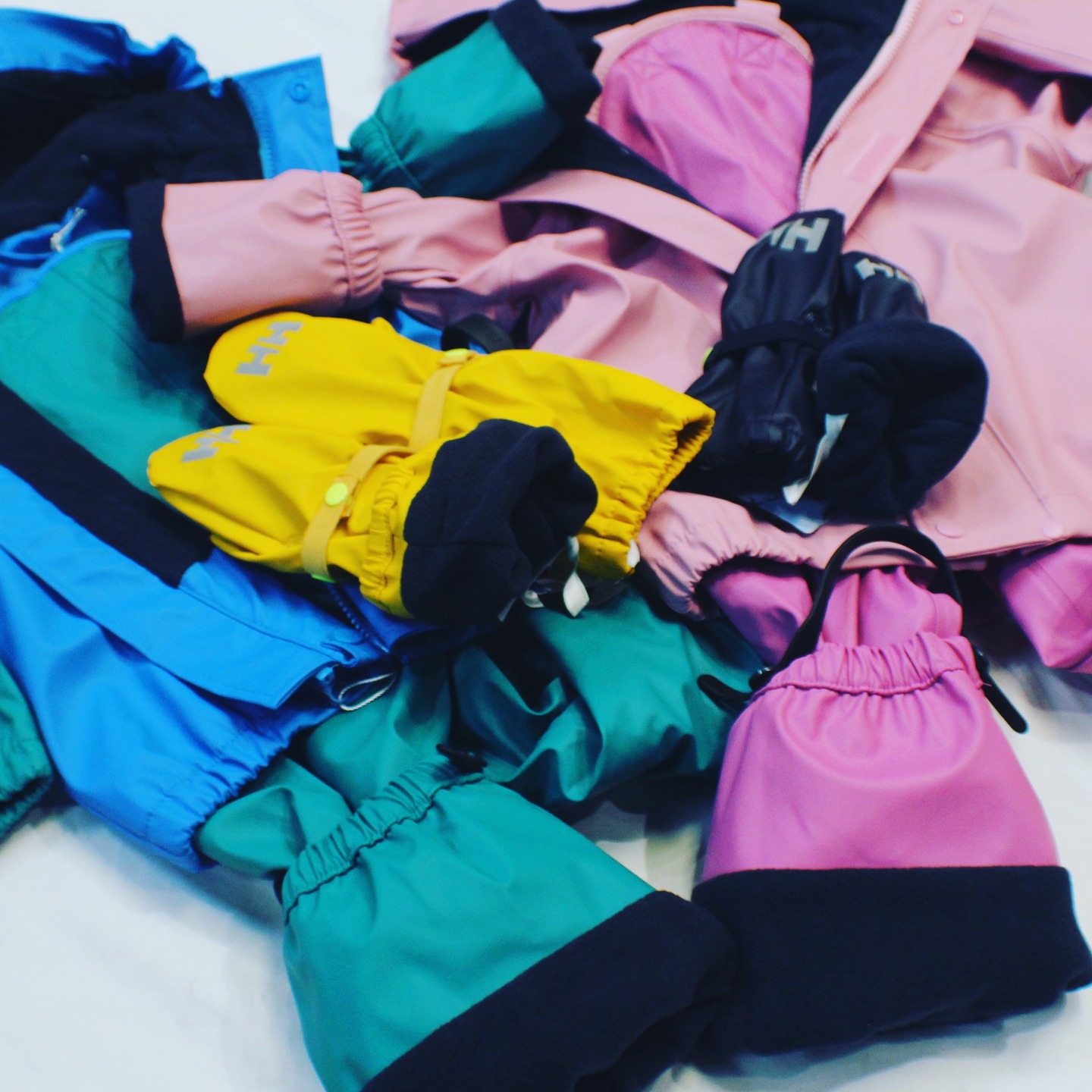 As the Season Changes and the rain is set to return, stop on in and check out our new selection of fleece lined @hellyhansen kids gear and mittens. This is made for Southeast winters, warm soft fleece lines the indestructible PU outer. Adorned with reflective accents this will keep kids safe, warm and dry all winter long. We also have some fun new unlined prints and colors as well! #shoplocal #rainyseason #hellyhansenkids #mendenhallmall #NAO #outdooroutfitters #juneauak #fallfashion