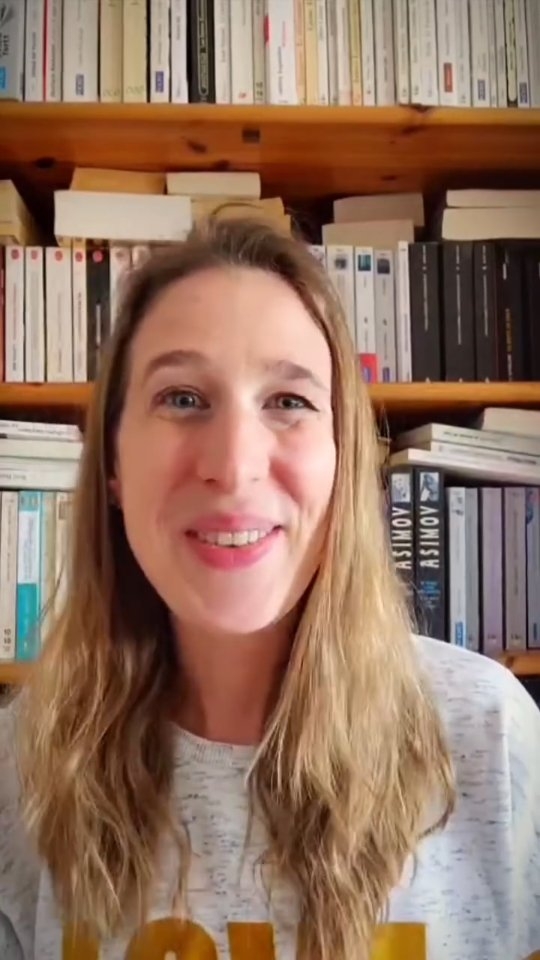 * À vrai lire : la double bêta-lecture *
Une prestation spéciale analyse approfondie de manuscrit par un double regard professionnel.
Alors, t'attends quoi ?
Lecture, annotations, commentaires et fiche de compte-rendu x2 !
Rendez-vous sur notre site (lien dans la bio)
#booksta #writestagram #écriture #bêtalecture #conseil #roman #premierjet #avrailire