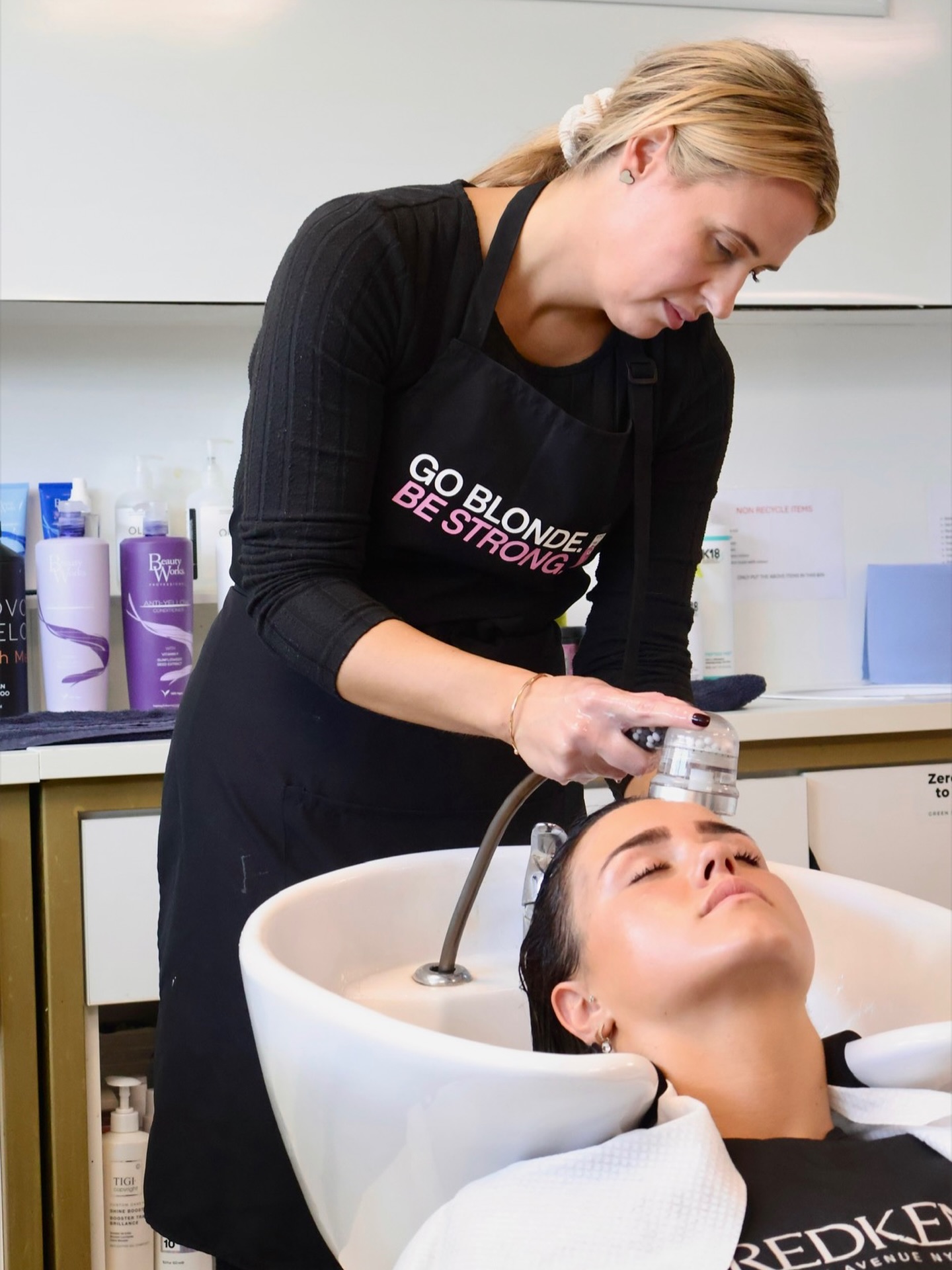 Because every great style starts with a great wash 💧
@redkenpro
@redken
@samprohair
-
-
-
#salon167 #salon167davidlloyd #salon167crayford #redken #hairwash #hair #hairsalon #hairdresser #davidlloyd #dartford #foryoupage #photo #socialmedia #instadaily #foryou #explorepage #redkenobsessed #redkenready