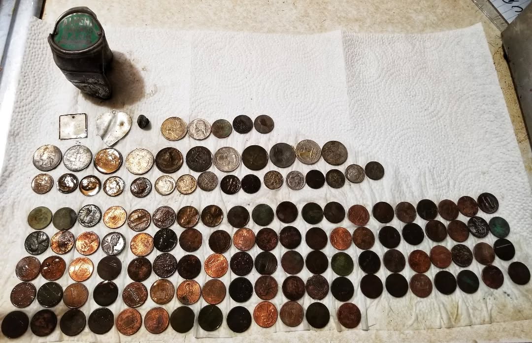 Can't say I have no cents lol. Went out for a fast coin dig today. Oldest was 1956 Canadian penny, also a cool piece of Alpena History #metaldetecting #treasure #history #garrettmetaldetectors #coins