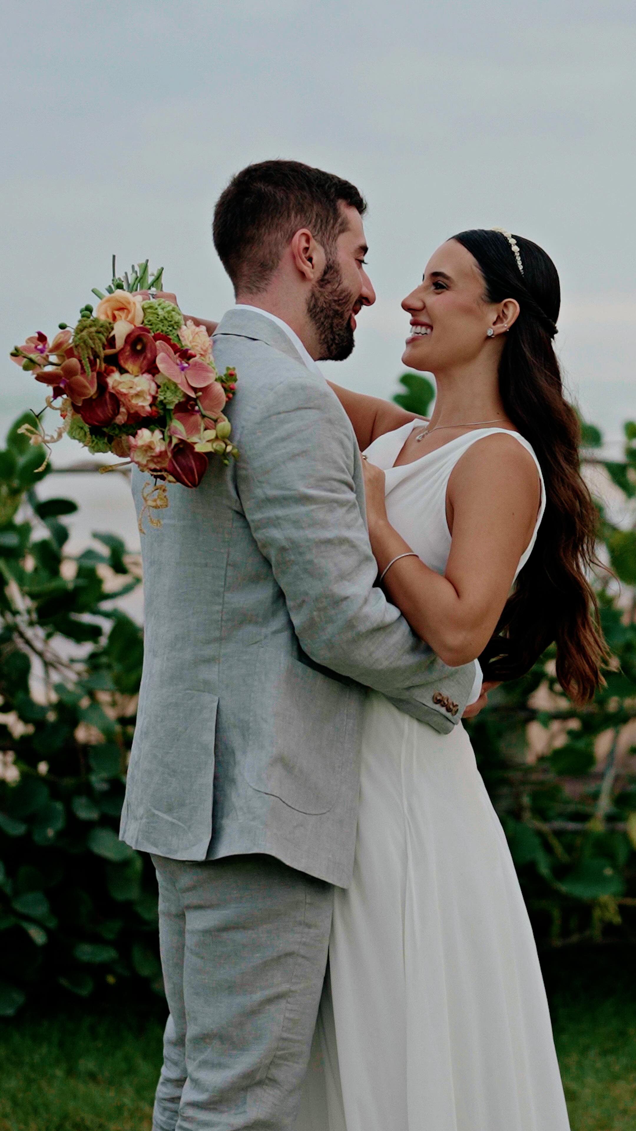 Alicia & Luiz - São Miguel dos Milagres
@manugoncalez
@pousadahaya
@brunoandradephotos
@bentabrigaderia
@matrimoniopoetico
@itysdrinks
@data.eventos
@alinechavesdecor