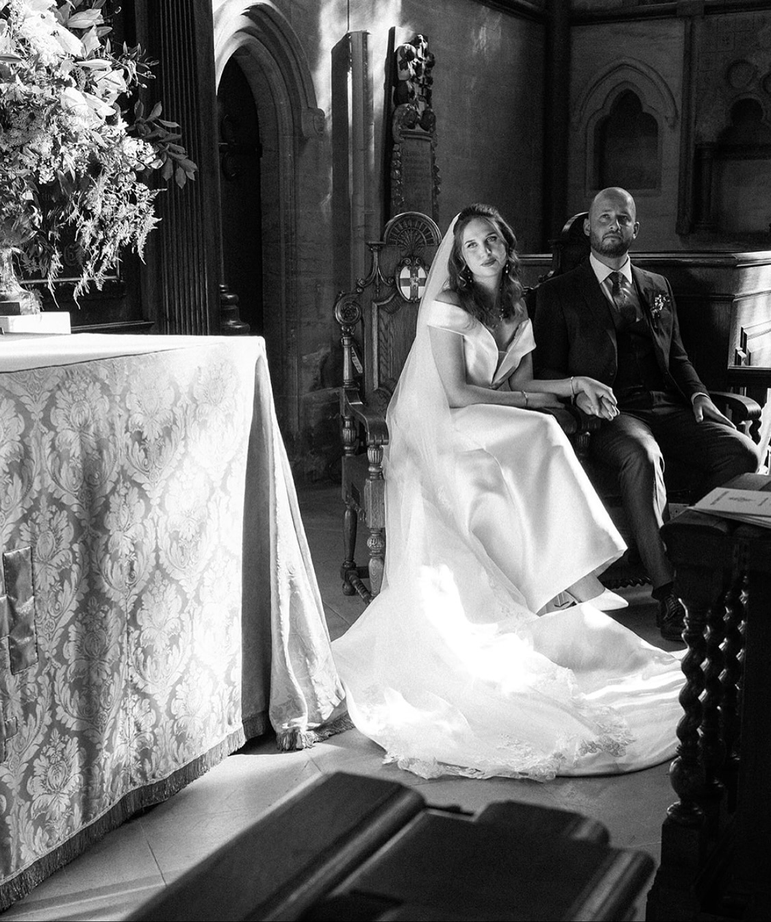 đ¤Real Amore Bride Momentđ¤
Congratulations to our fabulous Ella on a beautiful Wedding Day! Ella absolutely lit up our boutique from the moment she entered on Dress Day, her Bride Tribe brought the most fabulous energy and we adored every moment of helping her find The One!đ
Ella said âI Doâ to Husband Ben at Temple Church this summer wearing the ever elegant Perito by @pronovias and looked absolutely breathtaking. Ella, thank you for choosing Amore Brides to be a part of your Love Story! Cheers to a love that lasts ForeverđĽ
Dress: @pronovias at @amore.brides
Photographers: @jackthomasphotography.ig @becci.wiles.photography
Venue: Temple Church
Reception Venue: @editorstap
Bride: @_ella_wild
Makeup: @lauradixonmakeup
Hair: @lisatull_artistryhair
Flowers: @botaniqueworkshop
#wedding#weddings#weddingdress#weddingdresses#bride#brides#bridal#bridalgown#bridalgowns#bridalboutique#bridetobe#weddingplanning#sayyestothedress#isaidyestothedress#isaidyes#kentbride#kentbridal#kentbrides#canterbury#canterburykent