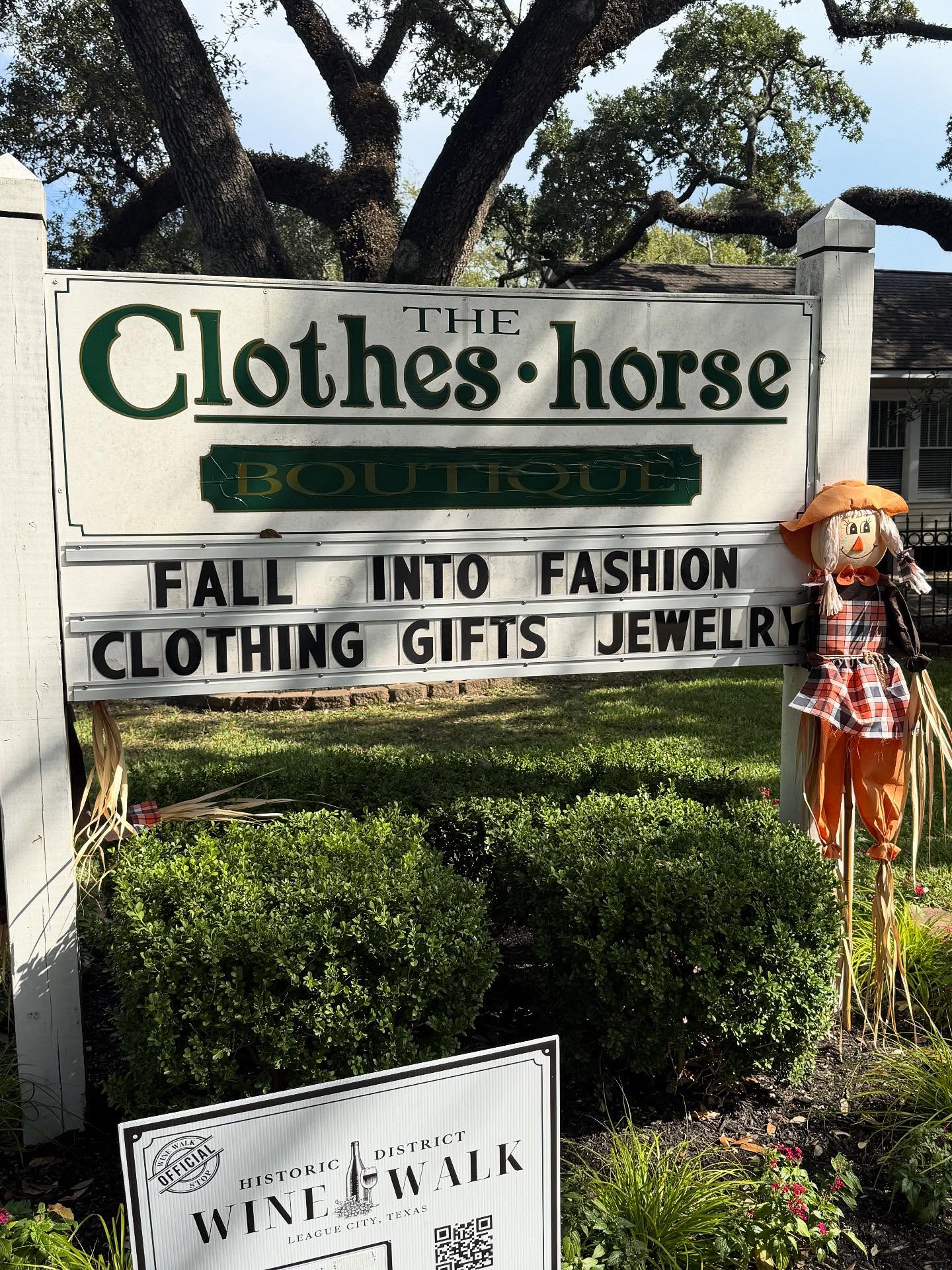 It’s a beautiful day for the Historic District Wine Walk! Sip Local, Support Local, Love Local!
@theclotheshorseboutique @thechandlerycandlebar @thesaltedhippie @mommiechicandme2 @nanas_attic @shopannettesemporium @pattersonartstudio @pear.pei @soulfreakcafe @shopnaturalliving @jcremporium