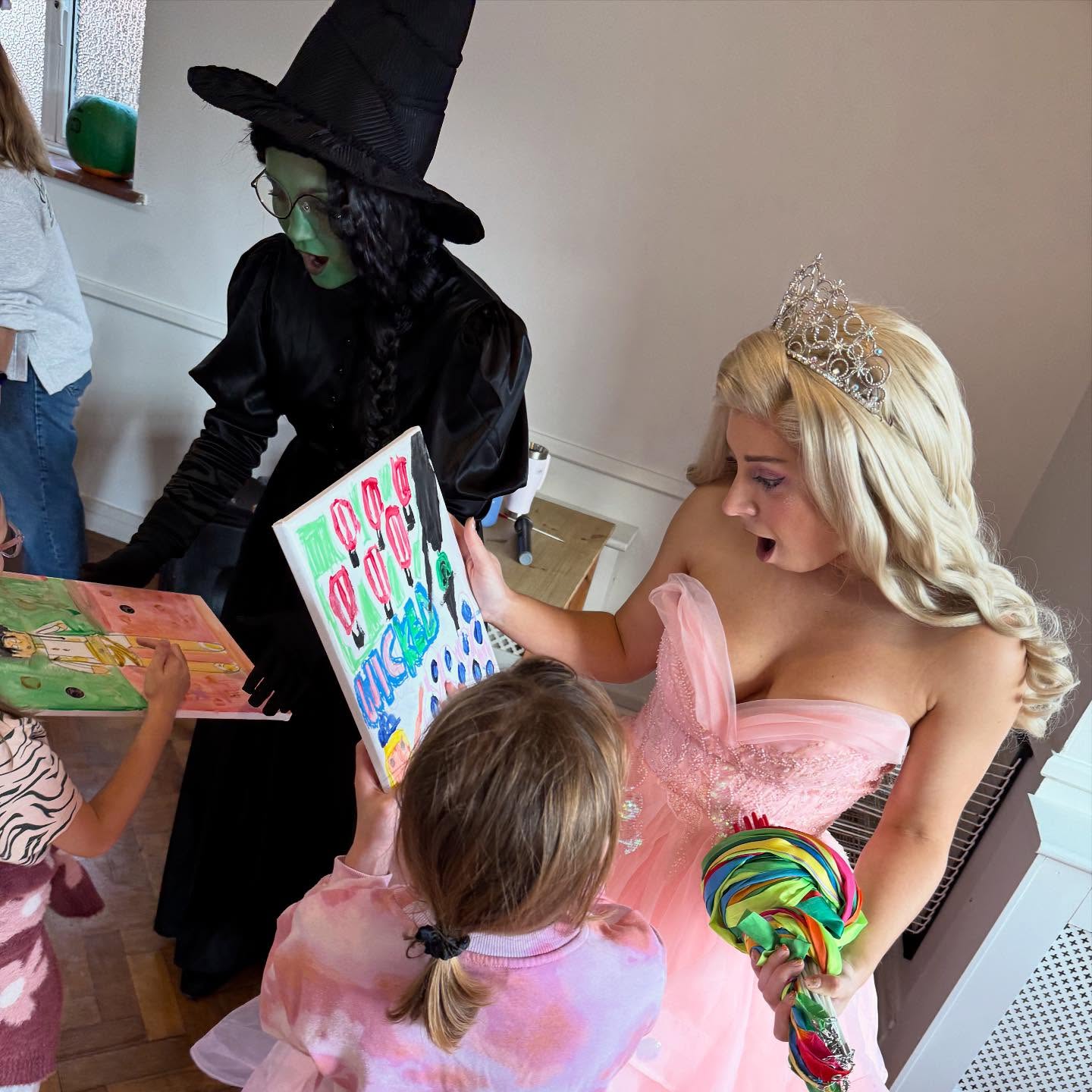 ✨ Today couldn’t have been any better! ✨
We absolutely loved every second of our wonderful Wicked Workshop 💚🎶
A huge thank you to the incredible Elphaba and Glinda from @chloesfairytaleprincesses for ending the day in the most magical way possible. The children were completely enchanted! 🧙♀️💫👑
We’re so excited for all the Halloween Half Term fun still to come this week… 🎃🕸️
And… Christmas Workshops will be released on Sunday at 8pm - set your alarms! 🎄⭐
📍 Learts Creative Studio, East Grinstead
📧 info@learts.co.uk
📞 07309 937302
#LeartsTheatre #LeartsCreativeStudio #WickedWorkshop #HalfTermFun #FairytaleMagic #ChildrensClasses #MusicalTheatreKids #EastGrinsteadMums #CrawleyMums #TunbridgeWellsMums #WeAreLearts #ArtsEducation #MakeBelieveMoments #MagicalMemories #PrincessPartyMagic #HalloweenWorkshops #ChristmasWorkshopsComing