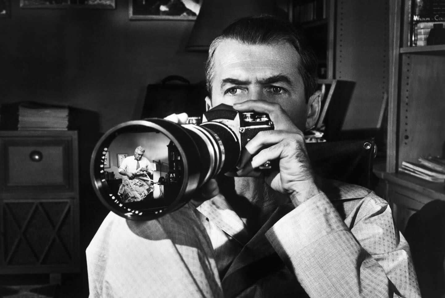 Tonight we will be showing Rear Window at 7pm and at 10pm, as well! You can get your tickets now at the link in our bio! 🎥🍿