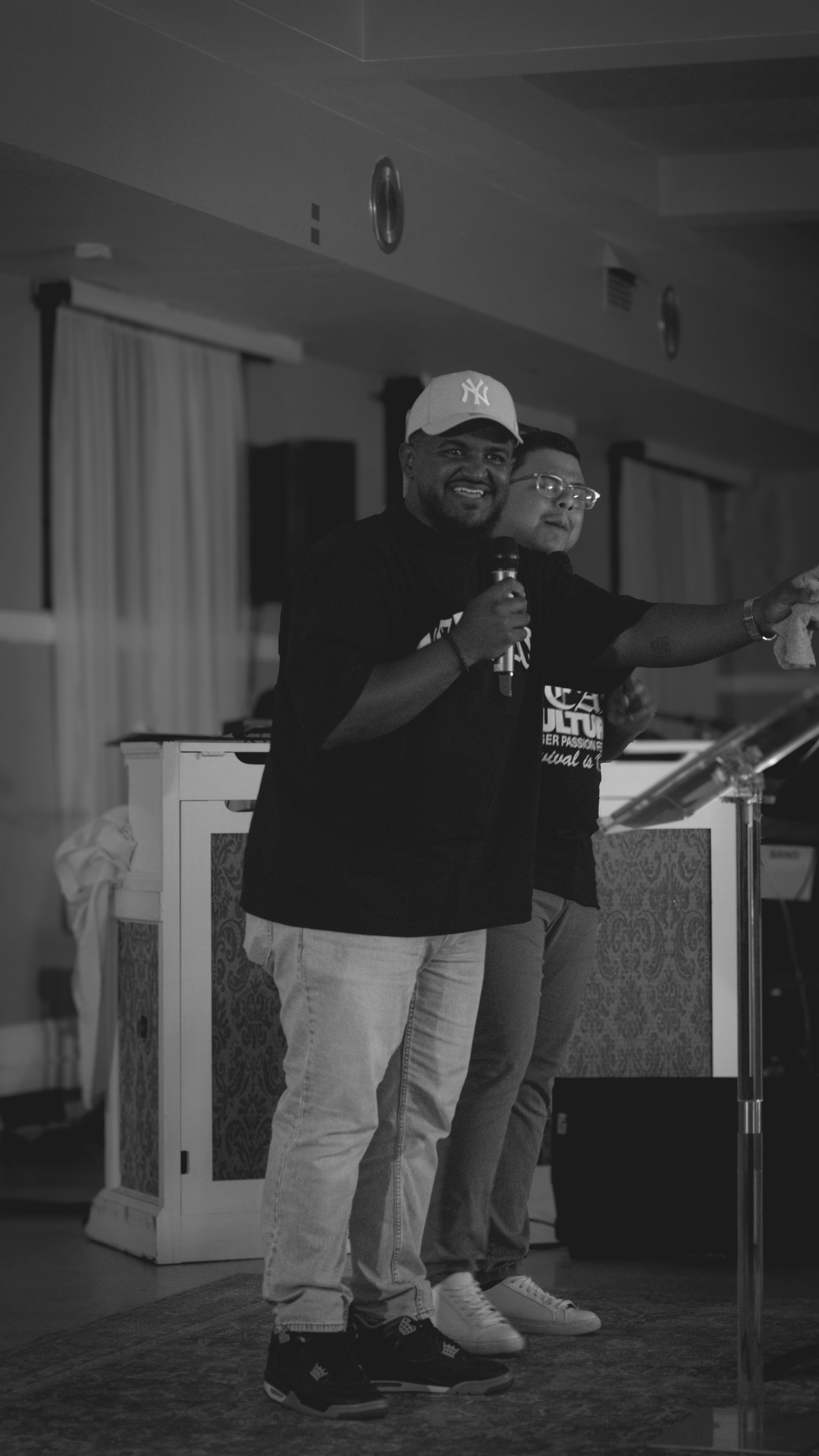 Return to your first works! 🙌🏽💔
What a word by pastor @i.estrada at Zeal Night! #zealnight