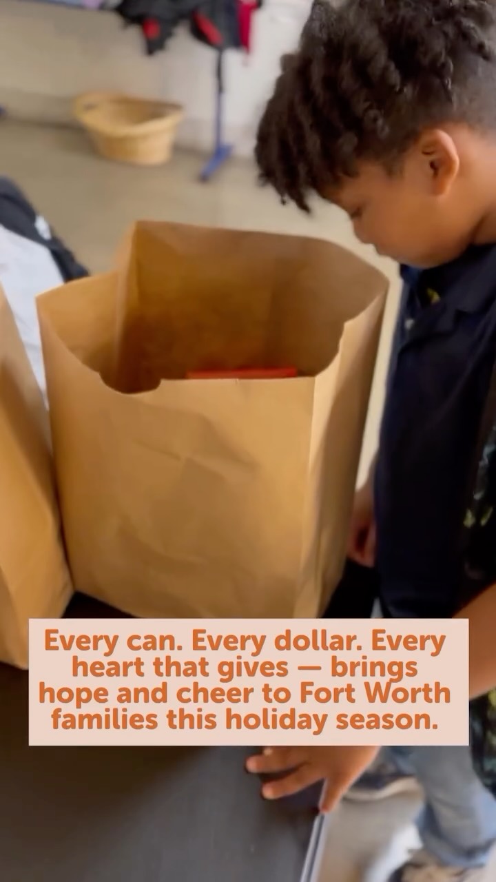 Every can. Every dollar. Every helping hand. Together, we’re filling tables — and hearts — across Fort Worth this Thanksgiving. $50 provides a complete holiday basket for a deserving family. Monetary donations due Nov. 11, In-kind donations due Nov. 19.
Join us in bringing extra hope and cheer this season! Donate at unitedcommunitycenters.org/donations