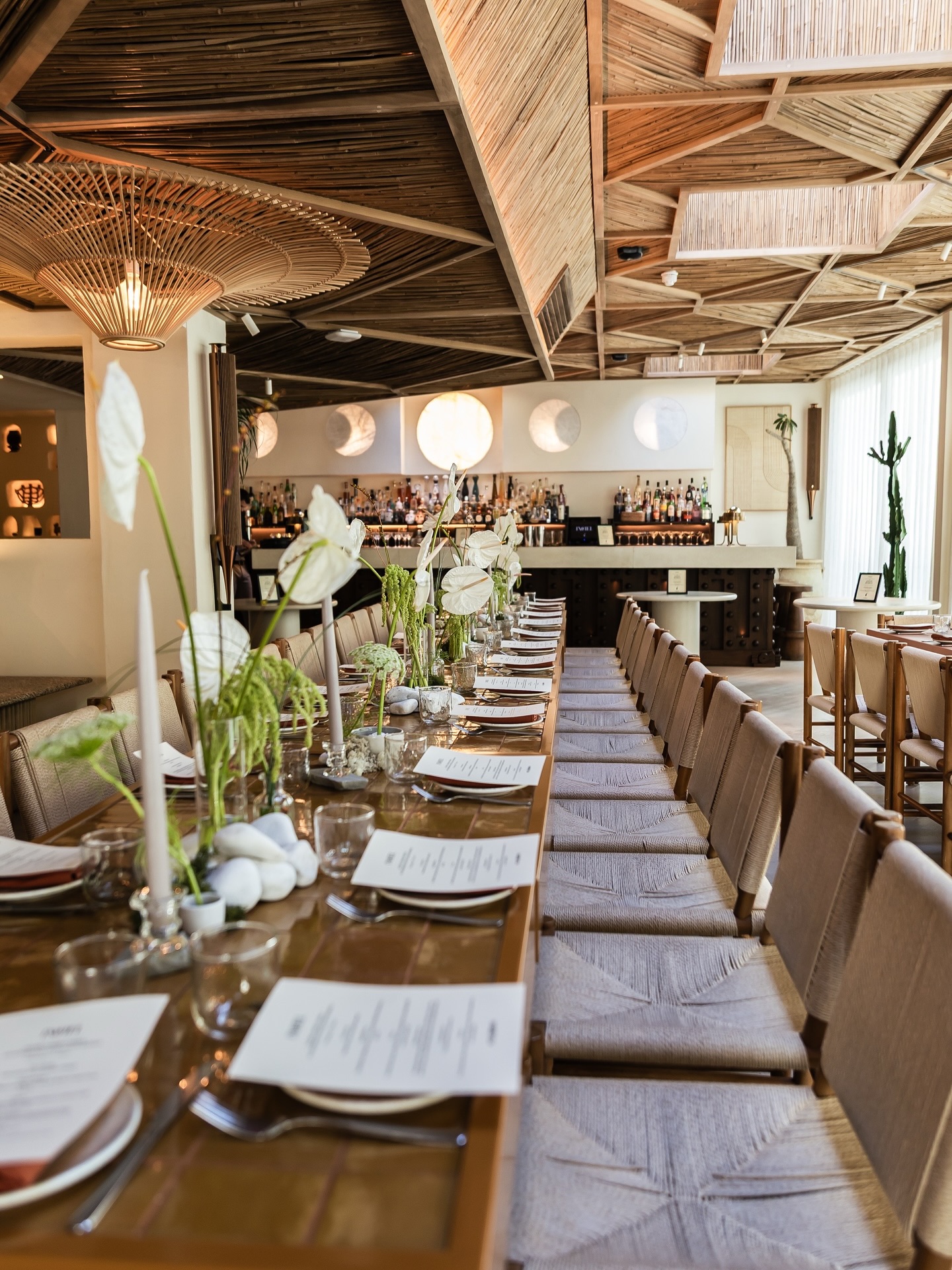 Our third time styling at @ixchel.london , and honestly… this place just has our heart.
The interiors here are a dream, so the table had to hold its own ❤️
We leaned into warm tones, tactile textures, and those sculptural whites that feel soft, modern, and quietly luxe. Minimal but never boring. Elevated without shouting. Just pure, considered beauty to complement the space we already adore.
Every time we return, we’re reminded why we love this venue.
Here’s to more moments like these. And more magic at Ixchel 🤍
#CushteLondon #IxchelLondon #TablescapeInspiration #LuxuryEventDesign #ModernFloralDesign #InteriorGoalsLondon #DiningDesign #CuratedSpaces #DesignLovers #SculpturalFlorals #WarmNeutralAesthetic #Minimaluxe #EventStylingUK #ContemporaryTablescape #HospitalityDesign #EditorialEventStyling #NaturalMaterials #DesignMood #LondonEventStylist #CushteStyle