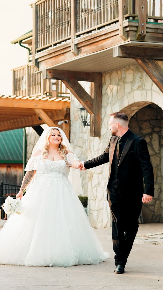 A love so pure, even Hazel felt it. 🐶
Megan and Jordan had a joy-filled day at Sprucewood, complete with their adorable dog Hazel, tearful vows, and a wedding party that radiated love & good vibes. We especially loved how Jordan said it (or maybe screaming it out) more times than we could count — “you’re so beautiful.”
@graciousphotography
@willowhavenphotography
@sprucewoodshores
@dynamicsounddj
@glowandcostudio
@itsyourdaybridal
@zarehsjewellery
@braids.blowouts.styles
#blurthelinefilms #windsorweddingvideographer #windsorweddingvideography #windsorwedding #justmarried #weddingseason #sprucewoodshores #sprucewoodshoreswedding