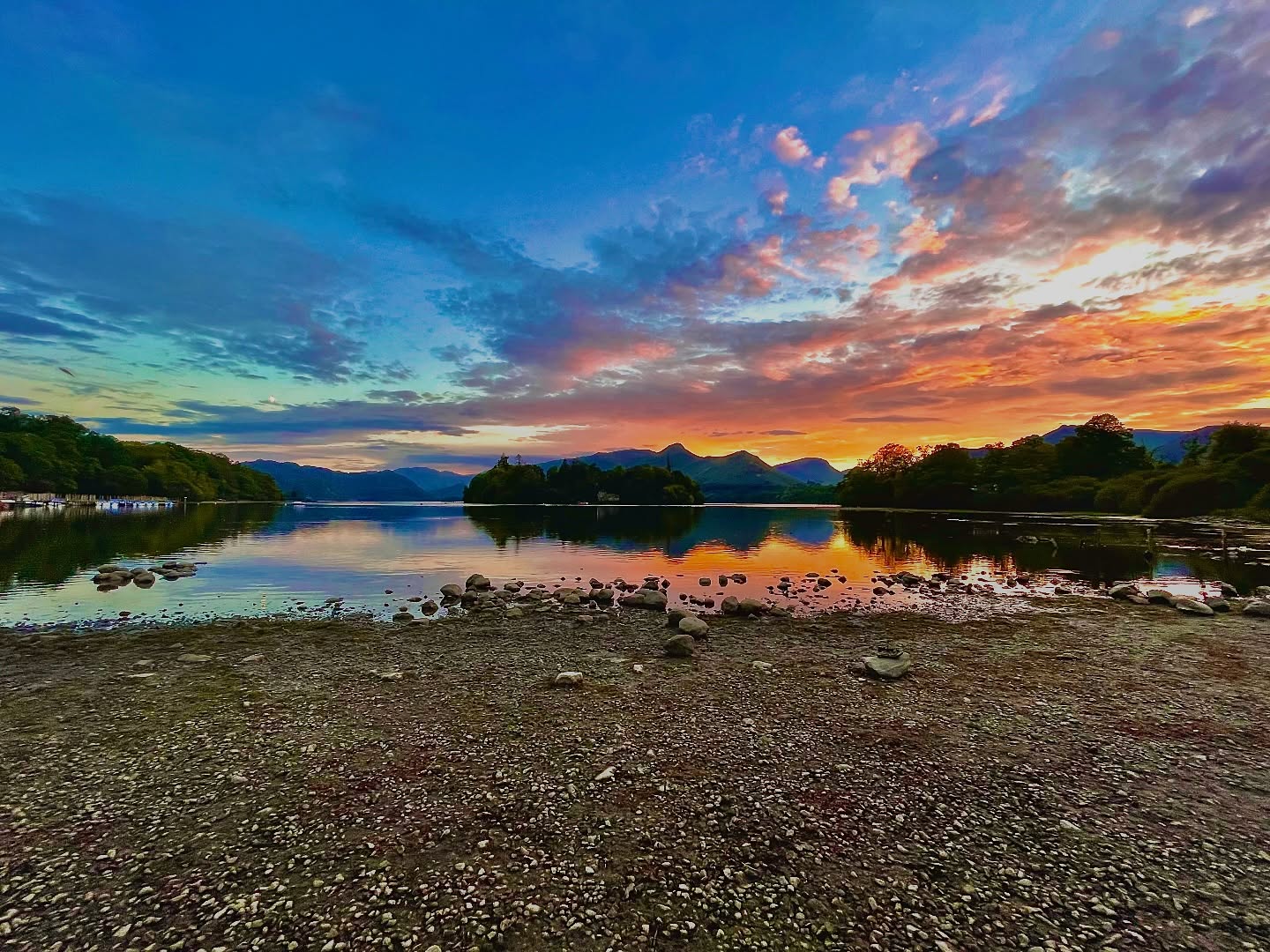 My role isn’t medical; it’s human.
I believe every transition deserves tenderness, honesty, and dignity.
Whether you’re planning ahead, caring for someone, or facing your own end of life journey, you don’t have to do it alone.
This space will share reflections, resources and gentle education about dying well, living well, and remembering well.
“what matters most is how we live, love and are remembered.”
💫 Lizzie
#endoflifewithlizzie #endoflifedoula #deathpositivity #compassionatecommunities #dyingwell #advancecareplanning #endoflifecare #doulacare #holdingspace #presenceismedicine