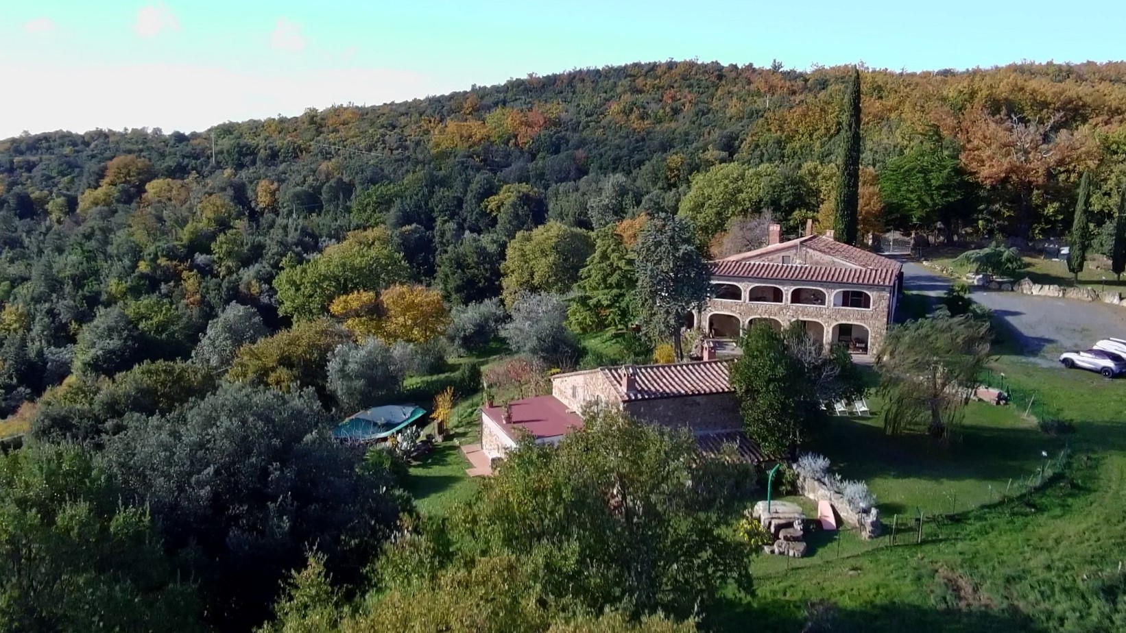 🏡 Two Historic Tuscan Farmhouses Maremma
Perched on the rolling hills of Tuscany, this stunning estate includes two restored stone farmhouses, a panoramic pool, and 3+ hectares of private land.
💶 €1,400,000 (Negotiable)
Where history meets serenity, and every sunset feels like a painting. 🌅
#TuscanDream #ItalyRealEstate #FarmhouseForSale #LuxuryLiving #Tuscany #Roccatederighi