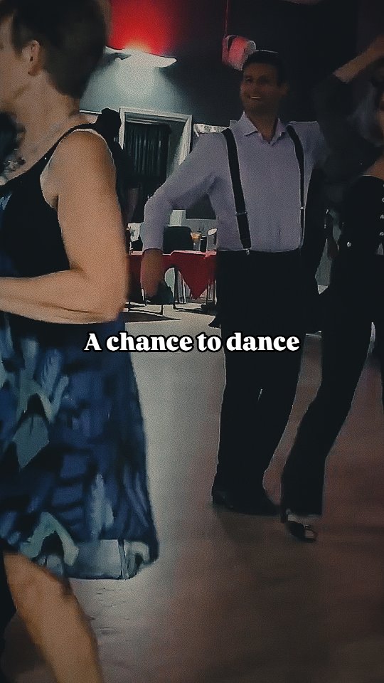 Did you know? 🤔
We host 50/50 dances the first weekend of every month - giving you every opportunity to use what you've learnt in those classes and lessons. 😀
And if you're not sure what a 50/50 is, it's half Ballroom & Latin, half Sequence dancing - giving everyone a chance to dance their favourite styles. And if you don't know any Sequence yet, don't worry! Some of them can be picked up just by copying the person in front - or you can try Elaine's class on a Monday night. Until then, enjoy some Waltz, cha cha and maybe a bit of cake! 🍰
Just DM us if you'd like more info 💃🕺
dance lessons • dance classes • learn to dance • dance events • ballroom dance • Latin dance