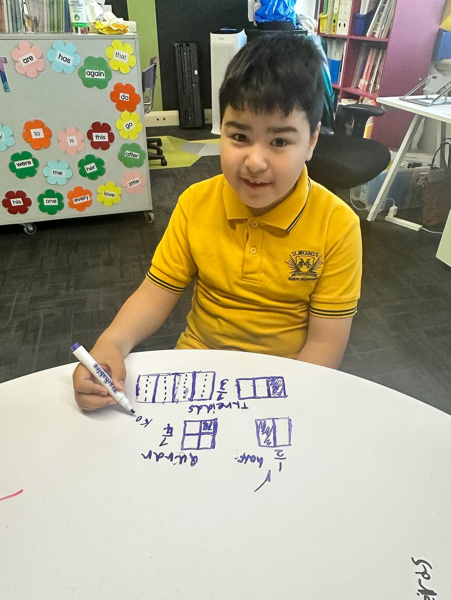 Our Maths Leader, Sonia, recently worked with a small group of students during a fluency session. When the children noticed a fraction scale on her desk, their curiosity took over — so they explored! 🧮✨ The students were able to name, record and make fractions including 1/2, 1/4, 1/3 and 1/8. These hands-on sessions help deepen understanding, build confidence and develop a genuine love of learning in Mathematics. 📏👏🏽
