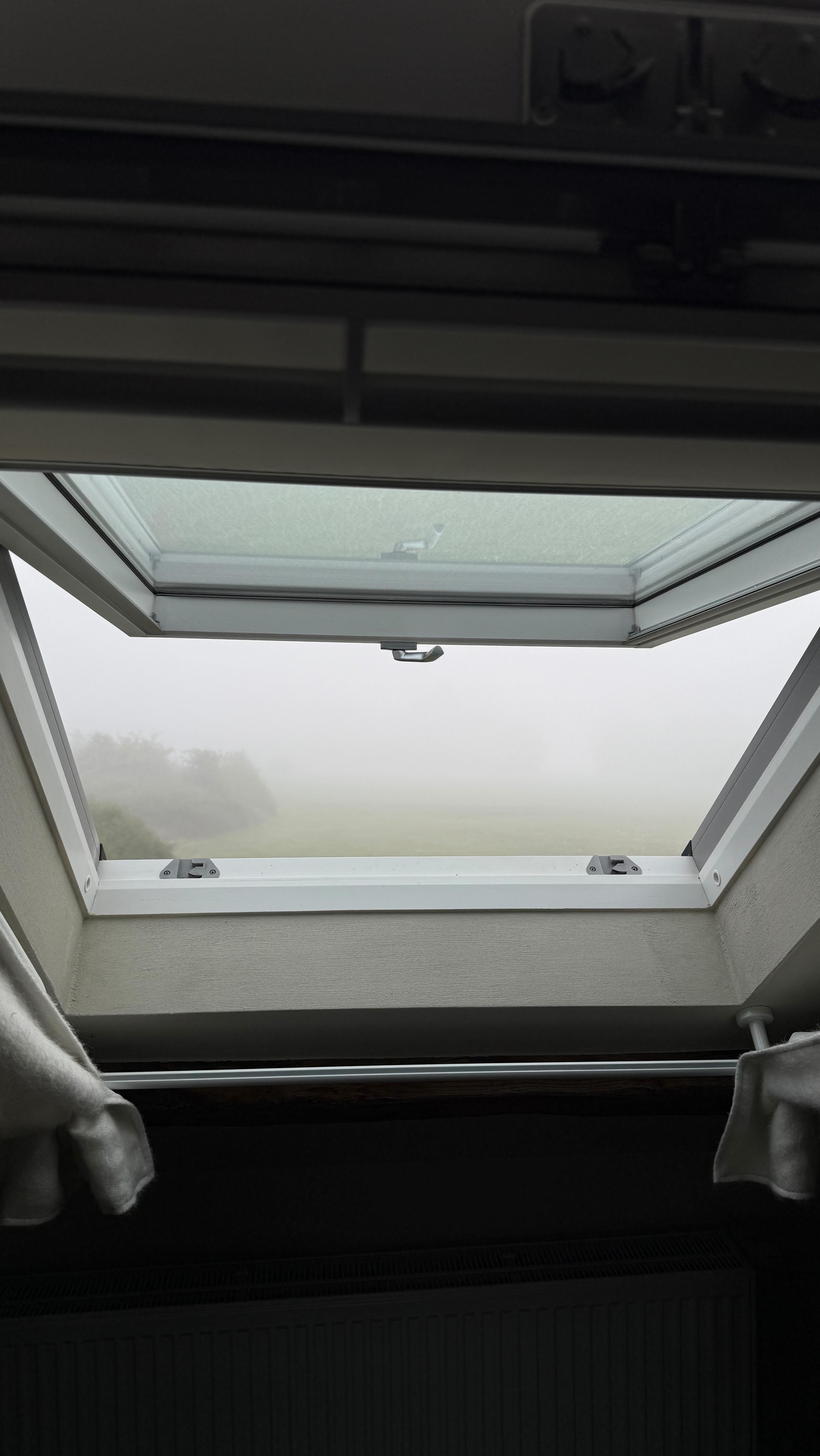 you, me, and this autumn escape in the woods.
slow mornings • warm bread • fireplace nights • quiet thoughts
Maison Oscar, Rochefort.