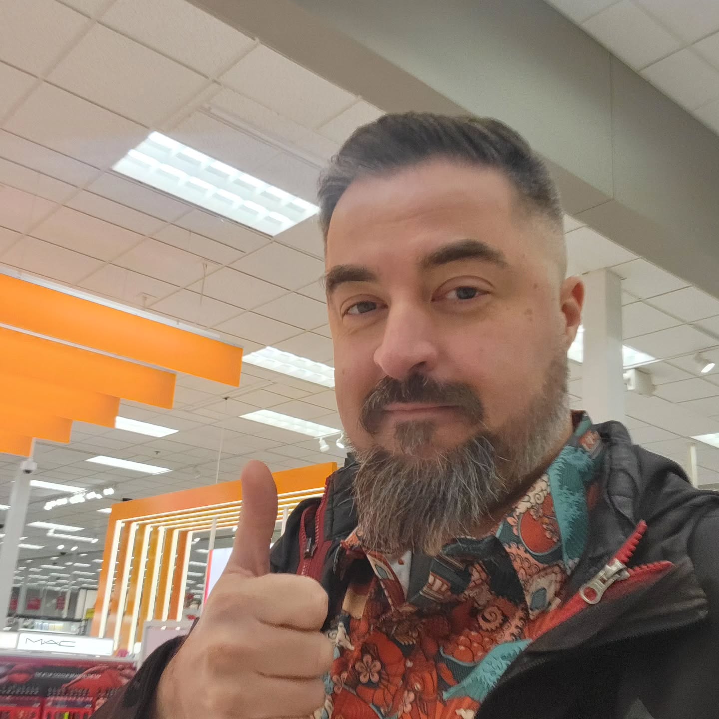 Happy Friday! Fresh cut complete and ready to host the Vinyl Market at Soundgrowler Brewing in #tinleypark 11.08.25!