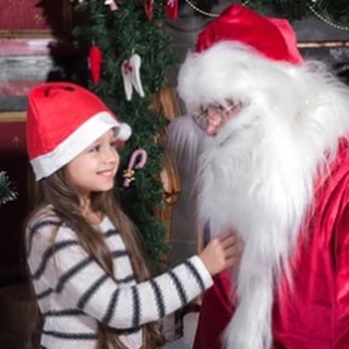 🎅✨ PHOTOS WITH SANTA!
📸 This Saturday – Holiday Market
🛍️ 70+ Local Vendors
🎶 Music, Food & Festive Fun
💙 Supporting Autism Unplugged’s Building Bridges Program
📍 23324 Woodbine Ave, Keswick
🗓 Saturday, Nov. 8 | 10 a.m.–3 p.m.
🎟️ Admission: $2 or a Non-Perishable Food Item
🥫 Donations support the Georgina Food Pantry
💜 Shop. Smile. Support Local.
.
More info: autismunplugged.ca/holidaymarket
.
.
.
#ShopLocalGeorgina #Keswick #sutton #pefferlaw #LoveLocalGeorgina #georgina #DiscoverGeorgina