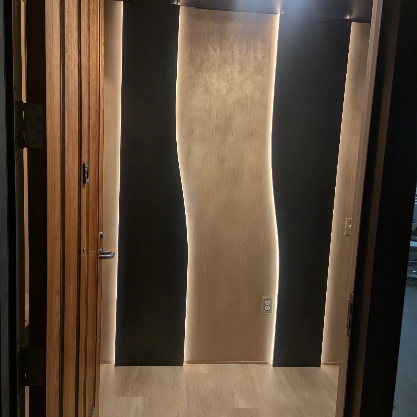 #SanFranciscoFoyer #Modernentry#Riftoakentry