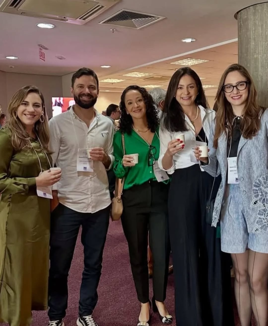 A Jornada Catarinense Litoral de Ginecologia e Obstetrícia da SOGISC segue com uma programação intensa neste segundo dia, em Balneário Camboriú.
O encontro mantém o alto nível científico, com mesas-redondas e debates sobre temas de grande relevância para a prática médica, como Endometriose, Sexualidade, Defesa Profissional e Climatério.
Mais uma vez, a SOGISC reafirma seu compromisso com a atualização contínua, a valorização da especialidade e o fortalecimento da comunidade médica catarinense.
.
.
#SOGISC #JornadaLitoral #Ginecologia #Obstetrícia #AtualizaçãoMédica #EducaçãoContinuada #BalneárioCamboriú