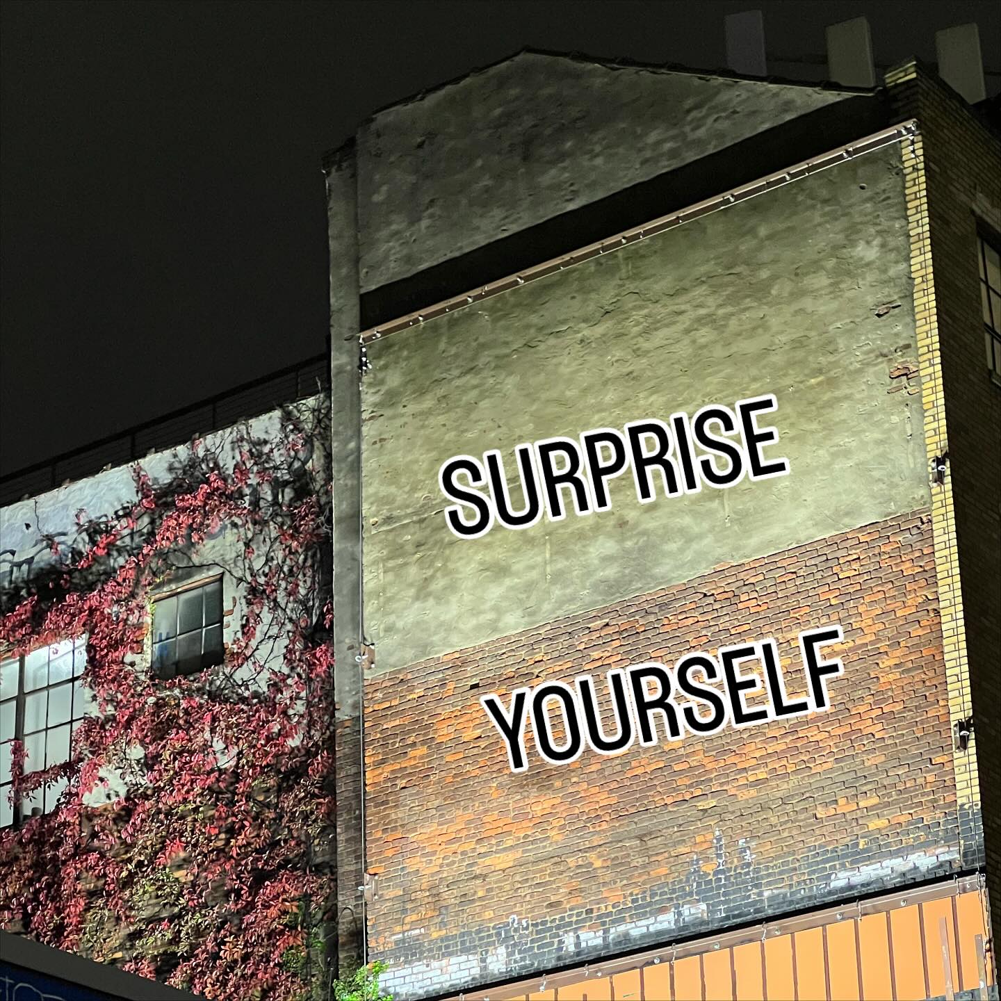 It’s not just about the reps, the weight, the new moves.
It’s about noticing you’re capable of more than you thought.
Both my morning and evening clients had that moment today
eyes wide after a set: “whoa, I just did that 👀”
There isn’t a deadline with this stuff.
If you’re doing it right, you’ll keep evolving.
Strong Club opens Nov 10.
