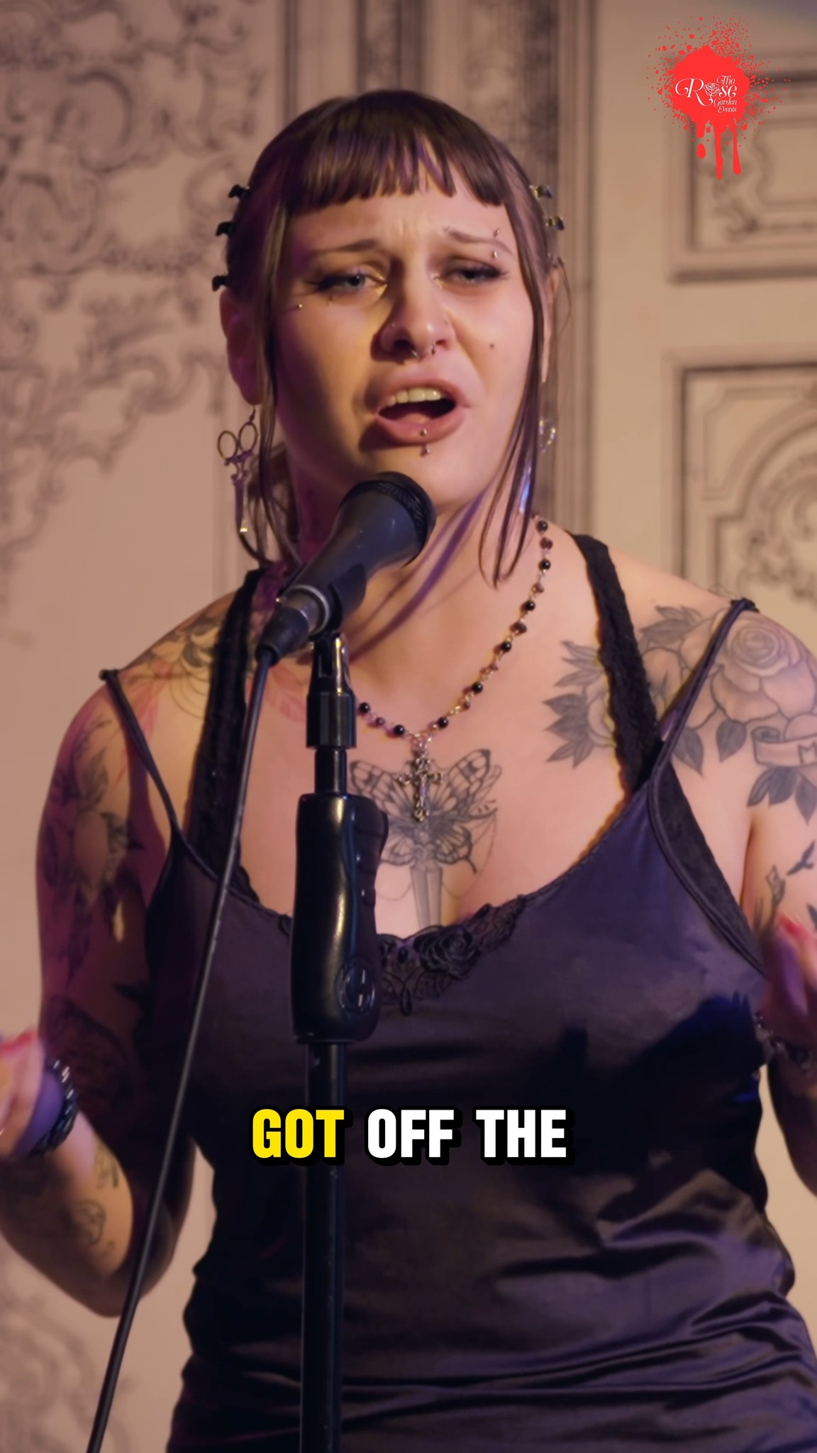 🌹 Freshman Fridays Spotlight 🎤 This week we're highlighting a clip from Kitty Bailey's (@kittyybaileyy) dynamic perfromance at the Freshman Class Showcase. Kitty was raw, real, and impossible to forget.
Our 2025 Freshman Class continues to raise the bar for were spoken word is going🌹
🎬 Watch full length performances on YouTube ➤ #LinkInBio
#FreshmanFridays #FreshmanClass2025 #SpokenWordNYC #KeepGrowing #PoetryCommunity #Poetry #RoseGardenEvents