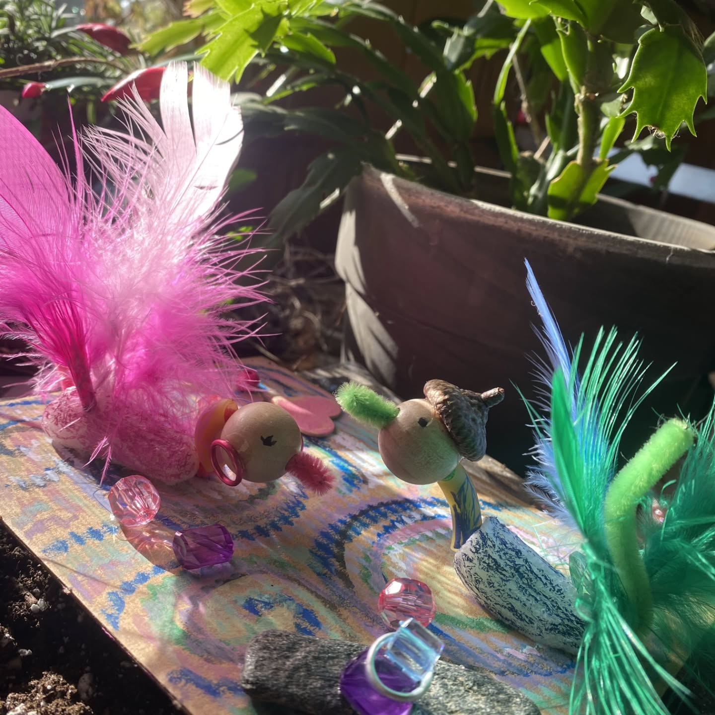 Its a love story for the ages- this pair of love birds was created during this weekend's creativity lab. What do you think their story is?
#creativitylab #crafting #connection