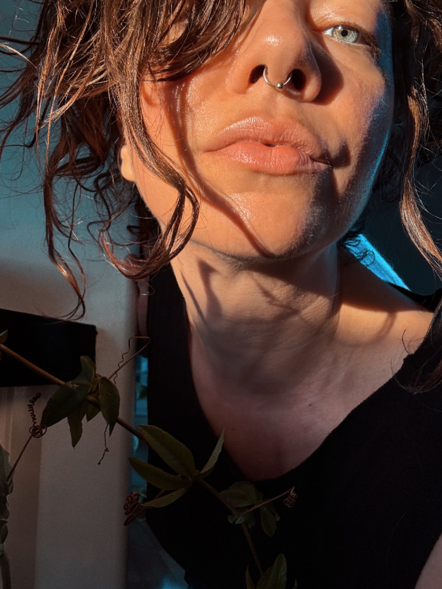 On the path of experience, expansion, evolution - we, as the intentional lil energy bundles that we are, find & follow frequencies that get us where we need to go.
It’s quantum entanglement, vibes 𝒂𝒏𝒅 𝒂𝒄𝒕𝒖𝒂𝒍 𝒇𝒓𝒊𝒈𝒈𝒆𝒏 𝒎𝒂𝒈𝒊𝒄 ✨
It’s about being brave & bold enough to follow that which moves our soul.
Do we get a little stimulated? Perhaps a little triggered? 𝐹𝑜𝑙𝑙𝑜𝑤 𝑡ℎ𝑎𝑡 𝑓𝑒𝑒𝑙𝑖𝑛𝑔.
Turn the rock over & see what’s really going on underneath, your future self will thank you.
Feelings are invitations to help us go into the unknown places within & unlock the elements that we are ready to transmute.
It’s all connected. 𝑾𝒆 are all connected.
And that means letting ourselves be witness/ed as we move through this corridor of existence. The highs & lows.
𝐌𝐚𝐤𝐢𝐧𝐠 𝐦𝐞𝐝𝐢𝐜𝐢𝐧𝐞 𝐨𝐟 𝐰𝐡𝐚𝐭 𝐚𝐫𝐢𝐬𝐞𝐬.
Bless those who can hold a safe space around me to experience myself, helping me make conscious what I am choosing & supporting me to deepen in my life’s prophecy.
Through my life, I’ve had intentional guides & wayshowers every step of the way.
Also my inner counsel that navigates with me the path from within, but I mean actual tangible humans to hold me in my creative vision.
And in the moments between another class or guide to ignite me, in those sacred pauses, 𝐈 𝐢𝐧𝐭𝐞𝐠𝐫𝐚𝐭𝐞 𝐭𝐡𝐞 𝐰𝐢𝐬𝐝𝐨𝐦 𝐭𝐡𝐫𝐨𝐮𝐠𝐡 𝐦𝐲 𝐨𝐰𝐧 𝐢𝐧𝐧𝐞𝐫 𝐭𝐞𝐚𝐜𝐡𝐞𝐫.
𝑰 𝒓𝒆𝒇𝒍𝒆𝒄𝒕, 𝒓𝒆𝒄𝒂𝒍𝒊𝒃𝒓𝒂𝒕𝒆 & 𝒓𝒆𝒍𝒆𝒂𝒔𝒆.
Then, I feel a readiness to receive again. To learn, to be held in the sanctity of a humble human guide & to learn of life through the brilliant curiosity of another perspective.
It’s a gift to be a guide, as it is to be a student (as we learn & grow in both).
We give & receive, flowing in the river of ayni.
𝐀𝐟𝐭𝐞𝐫 𝐚𝐥𝐥, 𝐰𝐞 𝐚𝐫𝐞 𝐚𝐥𝐥 𝐥𝐮𝐦𝐢𝐧𝐨𝐮𝐬 𝐰𝐚𝐲𝐬𝐡𝐨𝐰𝐞𝐫𝐬, 𝐰𝐚𝐥𝐤𝐢𝐧𝐠 𝐞𝐚𝐜𝐡 𝐨𝐭𝐡𝐞𝐫 𝐡𝐨𝐦𝐞 ♥
#relaxintoit #meltyourbones #softenintosoul
Have you explored our ECHO Membership Portal yet?
A simple space to support the real life integration and bring ease to your being in the sphere of community ~ we’d love to have you.