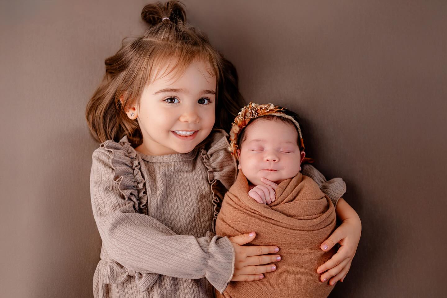 Couldn’t be sweeter — two amazing, adorable sisters! 🤍🤍🤍.
.
.
.
.
Newborn & Maternity and Family Photographer in Zürich area | Ksenia Photography
.
.
Neugeborenen-, Schwangerschafts- und Familienfotografin im Raum Zürich | Ksenia Photography
.
. .
.
.
family #newborn #swissphotographer # #dearphotographer #zurich #switzerland🇨🇭 #candidchildhood #ourcandidlife #baby #magicofchildhood #lifestyle #littlesweetie #thechildrenoftheworld #littledreamers #childportraits #pixel_kids #simplychildren #enchantedchildhood #dearestviewfinder #let_there_be_delight #letthemexplore #lifestylebaby #the_gallery_of_magic #the_sugar_jar #parenthood #parenthood_moments #baby #childhoodunplugged #babyphotoshooting
