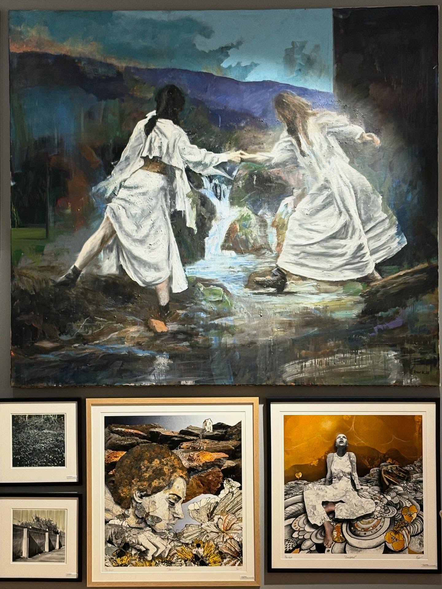 Roar Kjærnstad
Trude Lind Oftedal
Andrea Gamst
Tre av våre faste kunstnere henger noen dager til for galleriet gjør om og lager jubileumsutstilling.
Velkommen til alle lørdag 8.november kl.16
•
@kjern_art @andrea_runedatter @trudelindo @tromsosentrum #jubileumsutstilling #10years