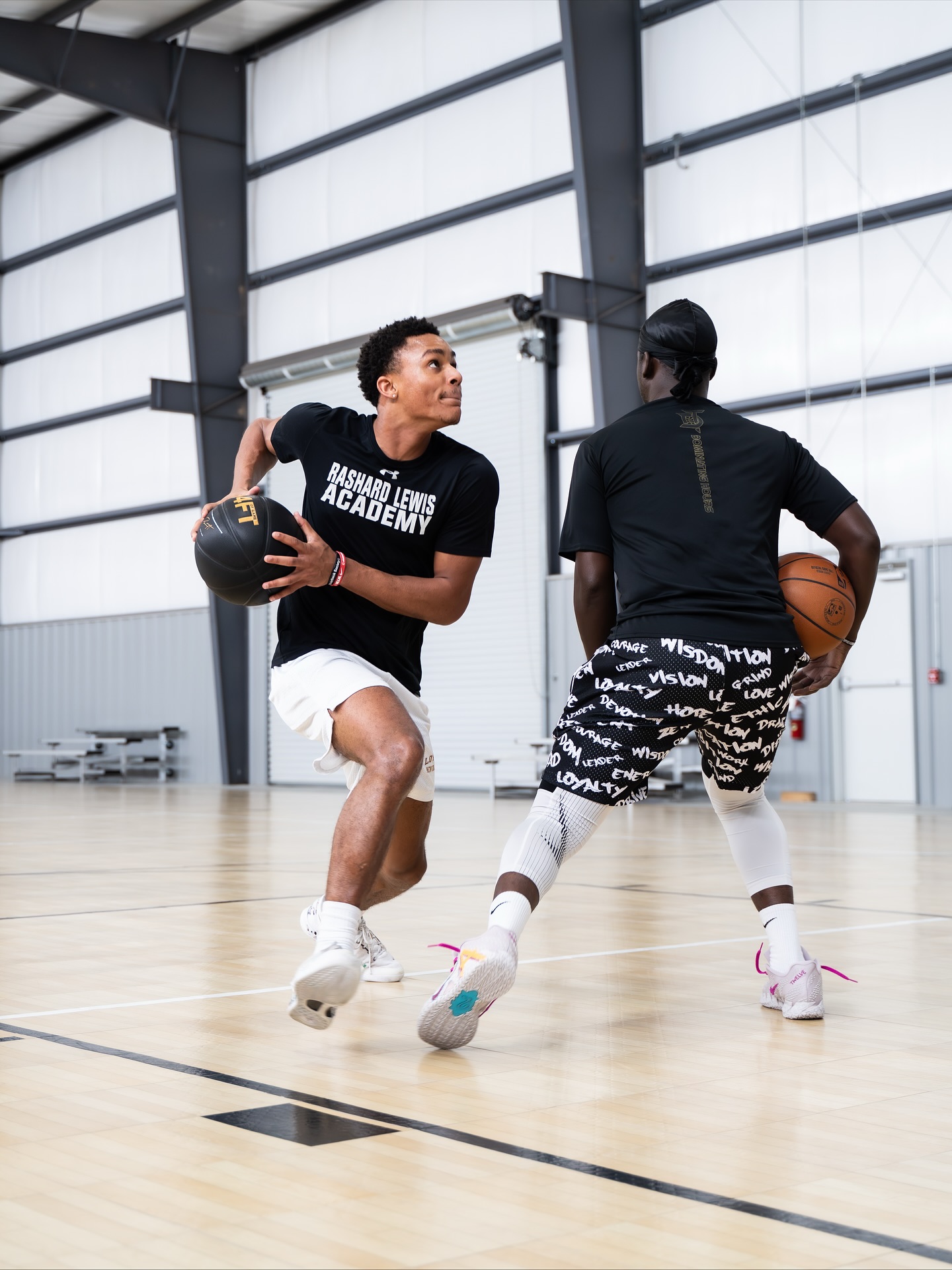 Devoted to the craft‼️ Ready to Dominate‼️
Join us for BYOG Elite Camp
📅 December 6–7
👥 Session I: 7th-12th Grade (co-ed)
👥 Session II: 4th-6th Grade (co-ed)
📍 Houston, TX
Secure your spot before it’s gone ⬇️
🔗 www.DominatingTechnique.com/byog
#byogelitecamp #traindifferent #buildingconfidence #houstonbasketball #houstonathletes #htxhoopers #ballislife #basketballtraining #basketballskills #hoopdreams #basketballworkouts #skillstraining #basketballdevelopment #traintowin #basketballtrainer #grindseason #nodaysoff #trusttheprocess #lockedin #mambamentality #stayinthelab #workonyourgame #chasinggreatness #builtnotborn #hardworkpaysoff